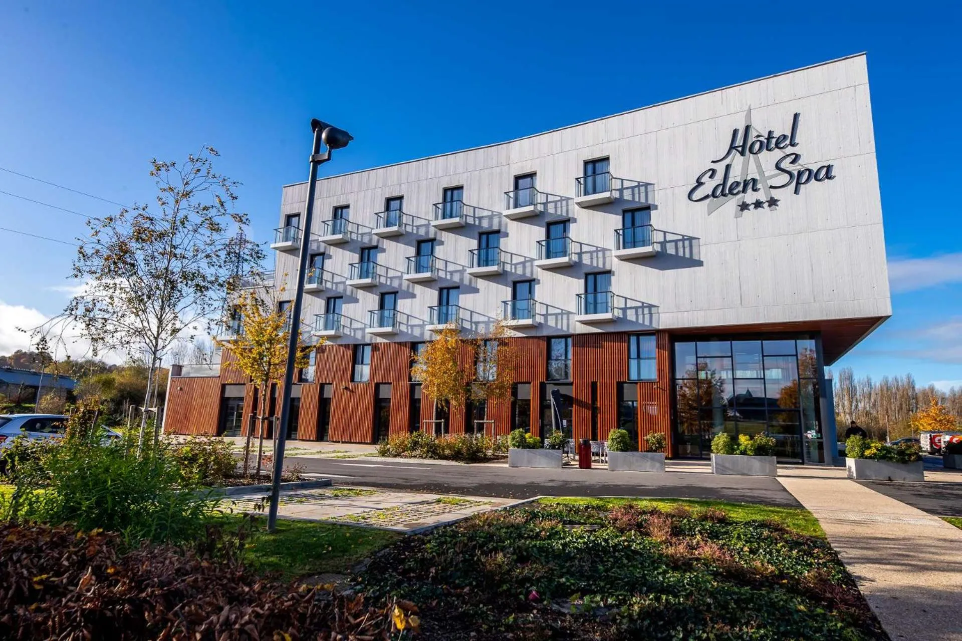 Property building in Brit Hotel Eden SPA Honfleur