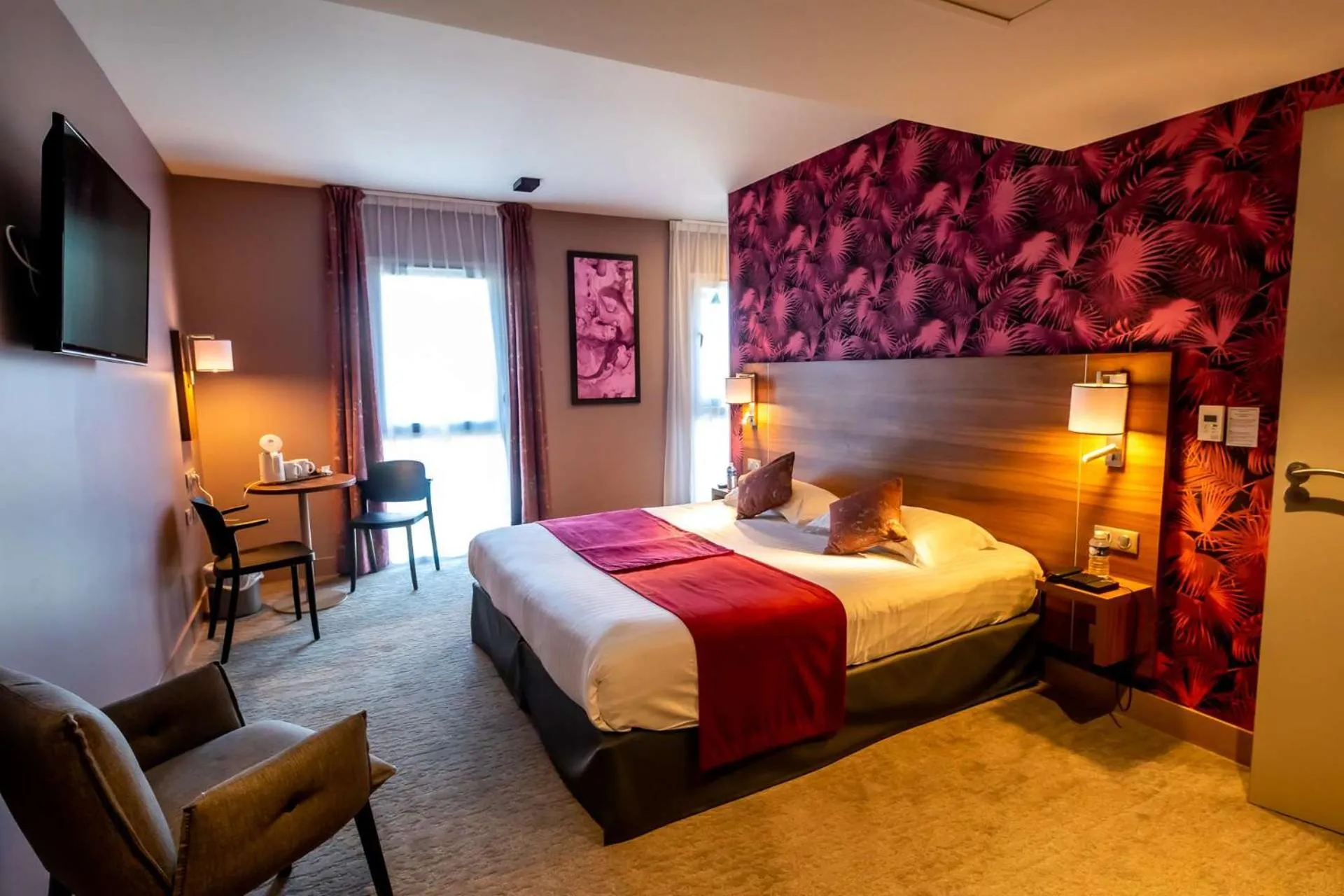 Bedroom, Bed in Brit Hotel Eden SPA Honfleur