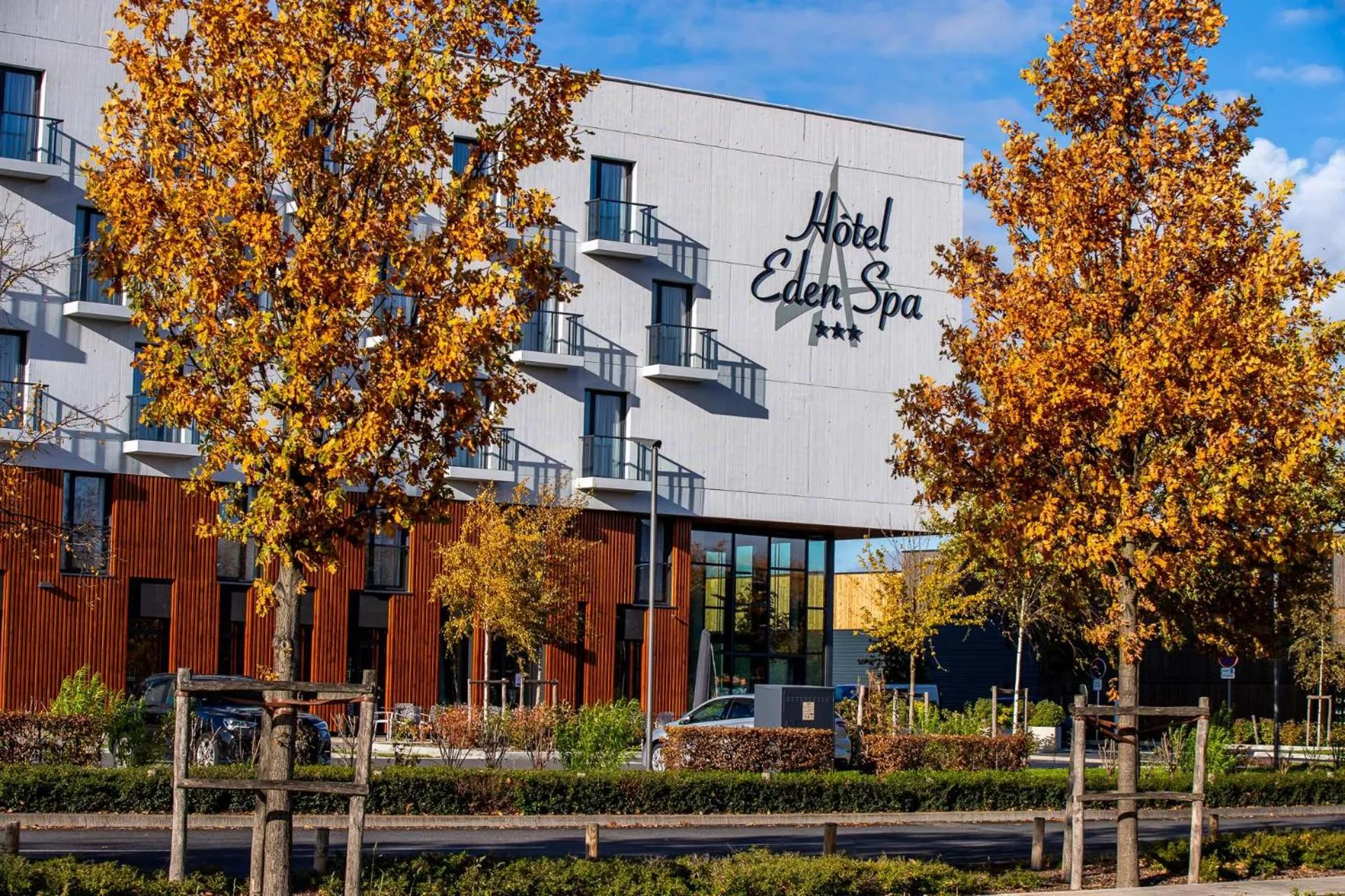 Property building in Brit Hotel Eden SPA Honfleur