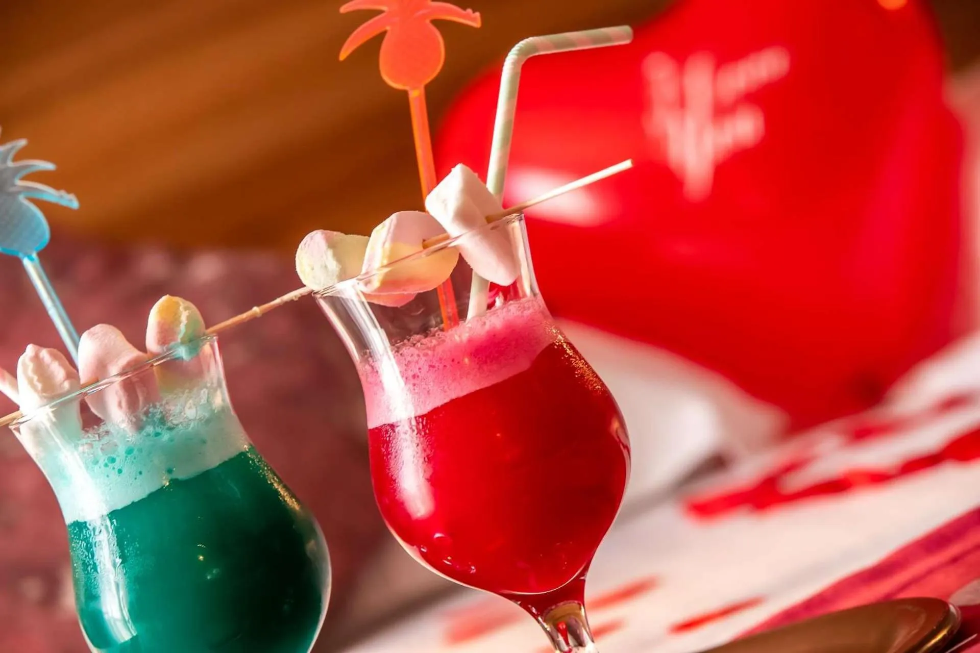 Lounge or bar in Brit Hotel Eden SPA Honfleur