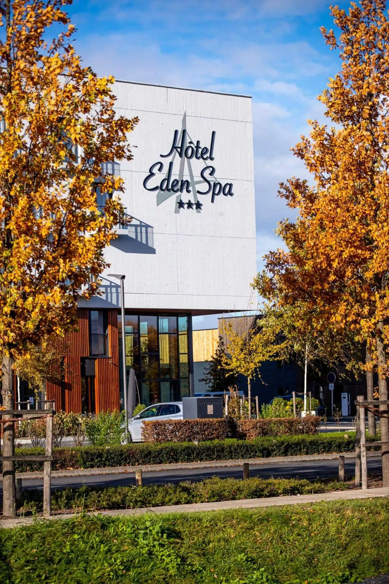 Property building in Brit Hotel Eden SPA Honfleur