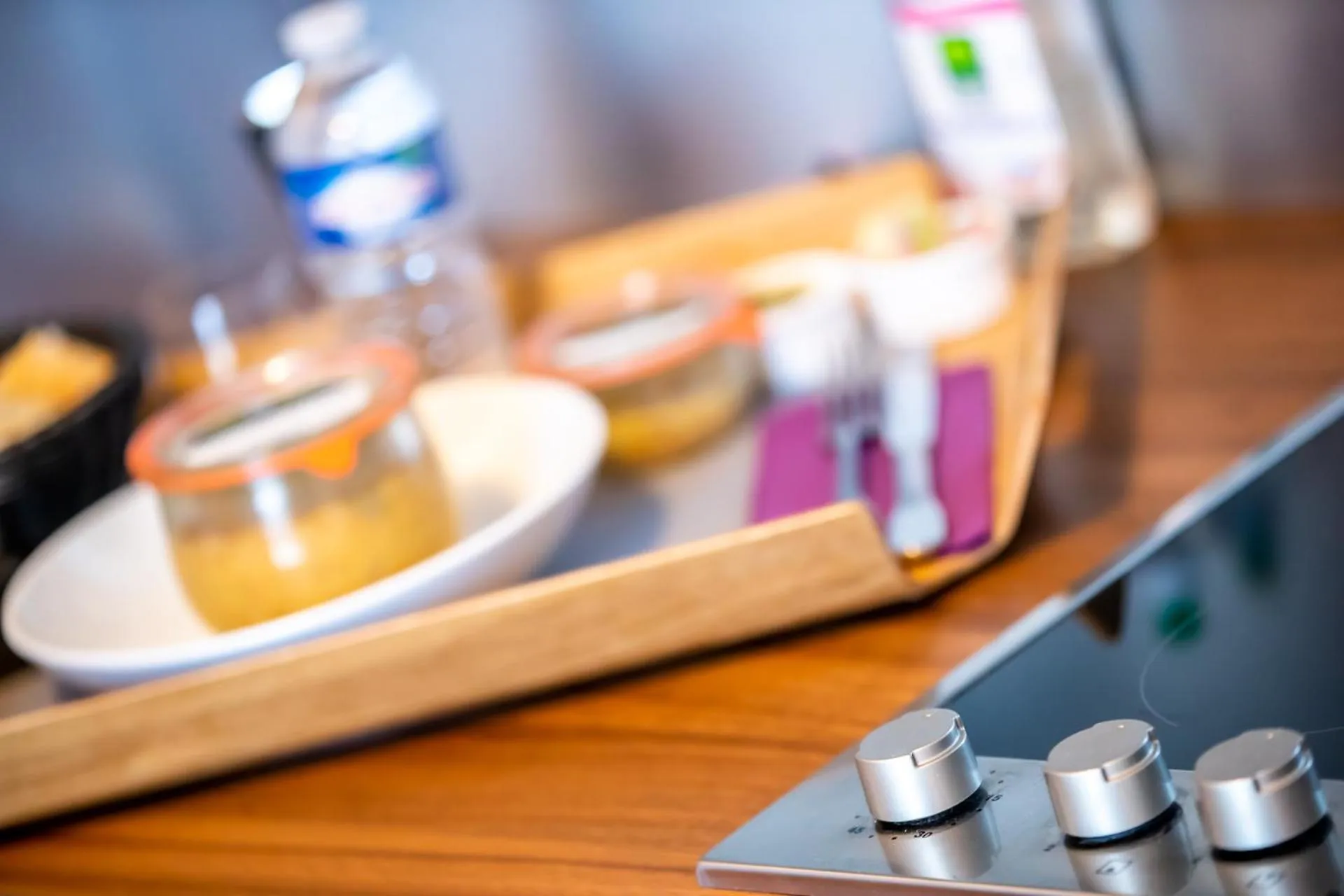 Kitchen or kitchenette in Brit Hotel Eden SPA Honfleur