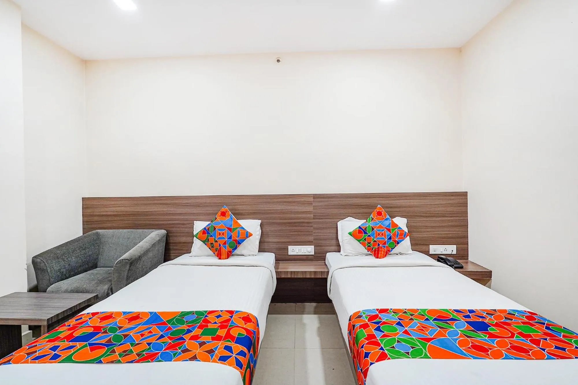 Bed in FabHotel Rove Inn & Suites - Nr Thammenahalli Village