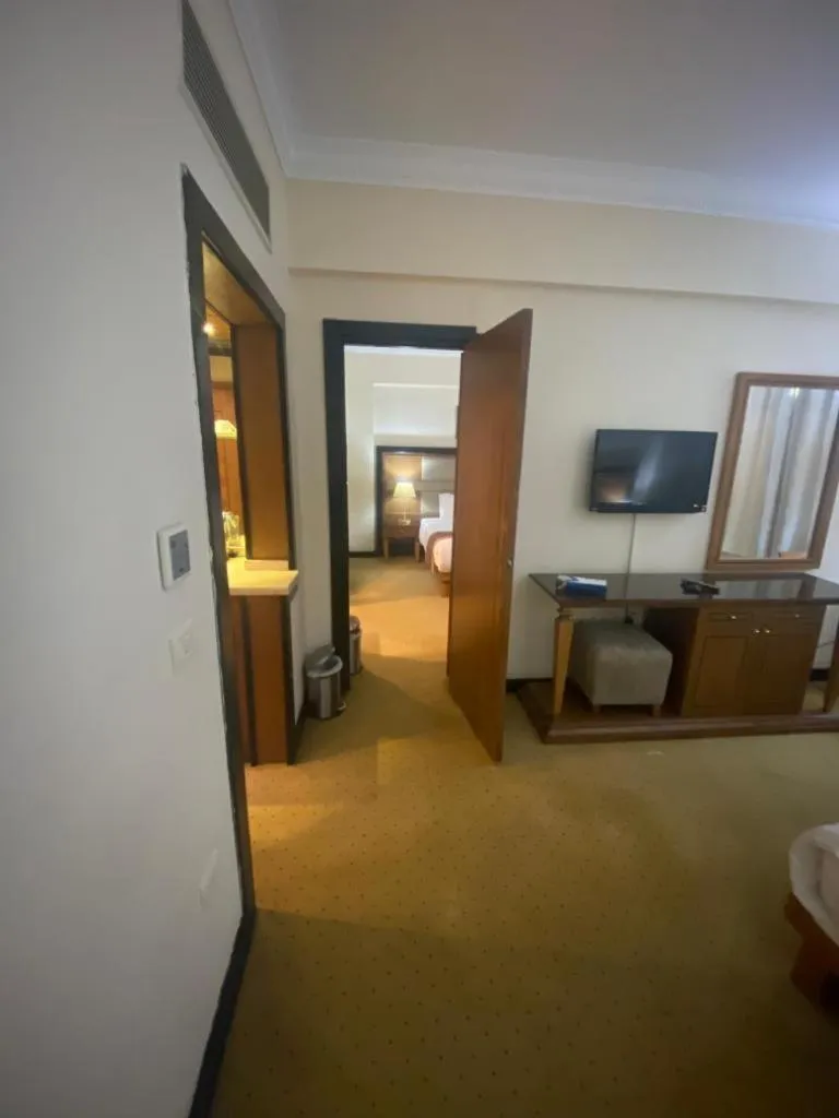 Paradise Home City Stars