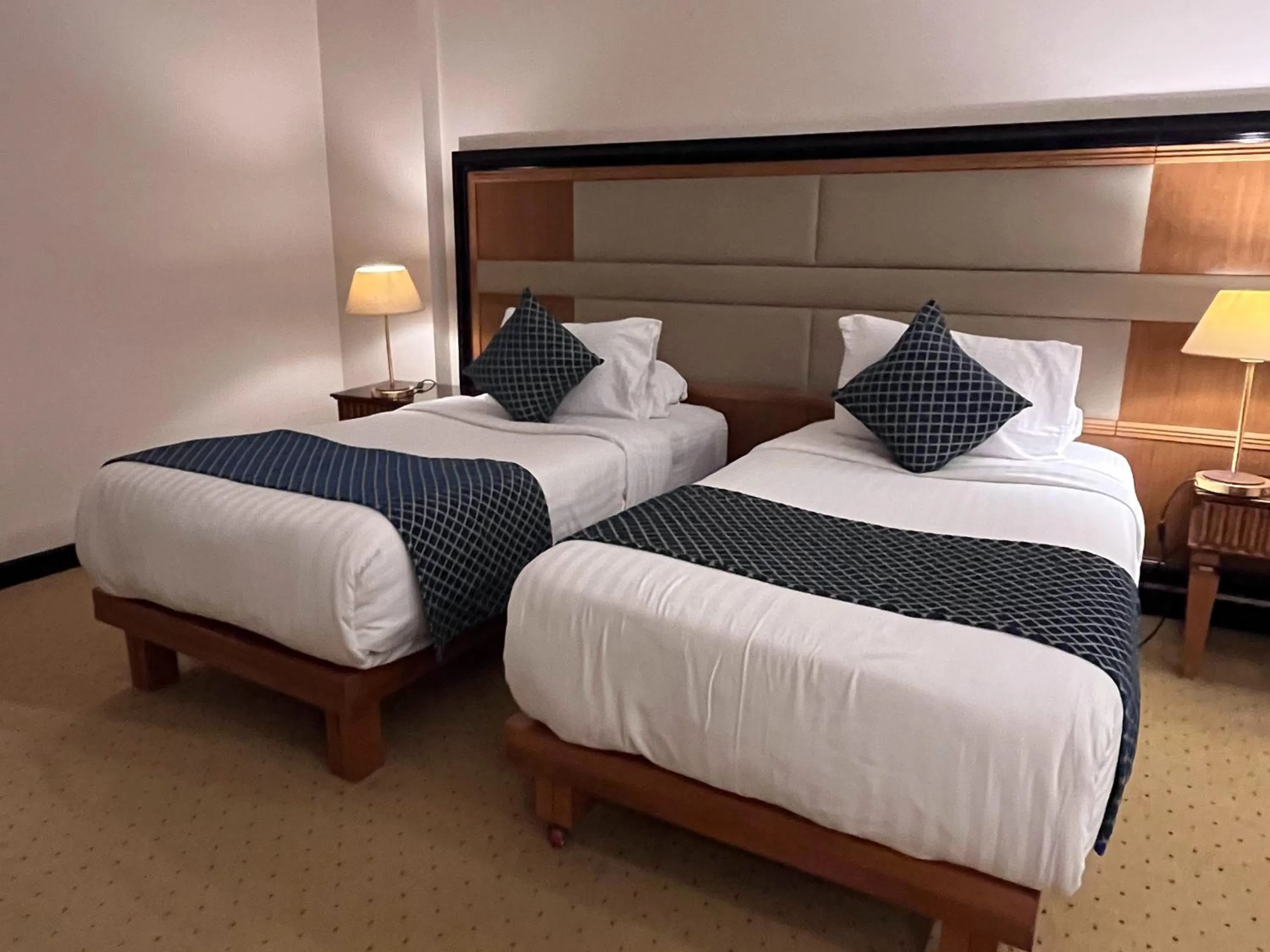 Bed in Paradise Home City Stars