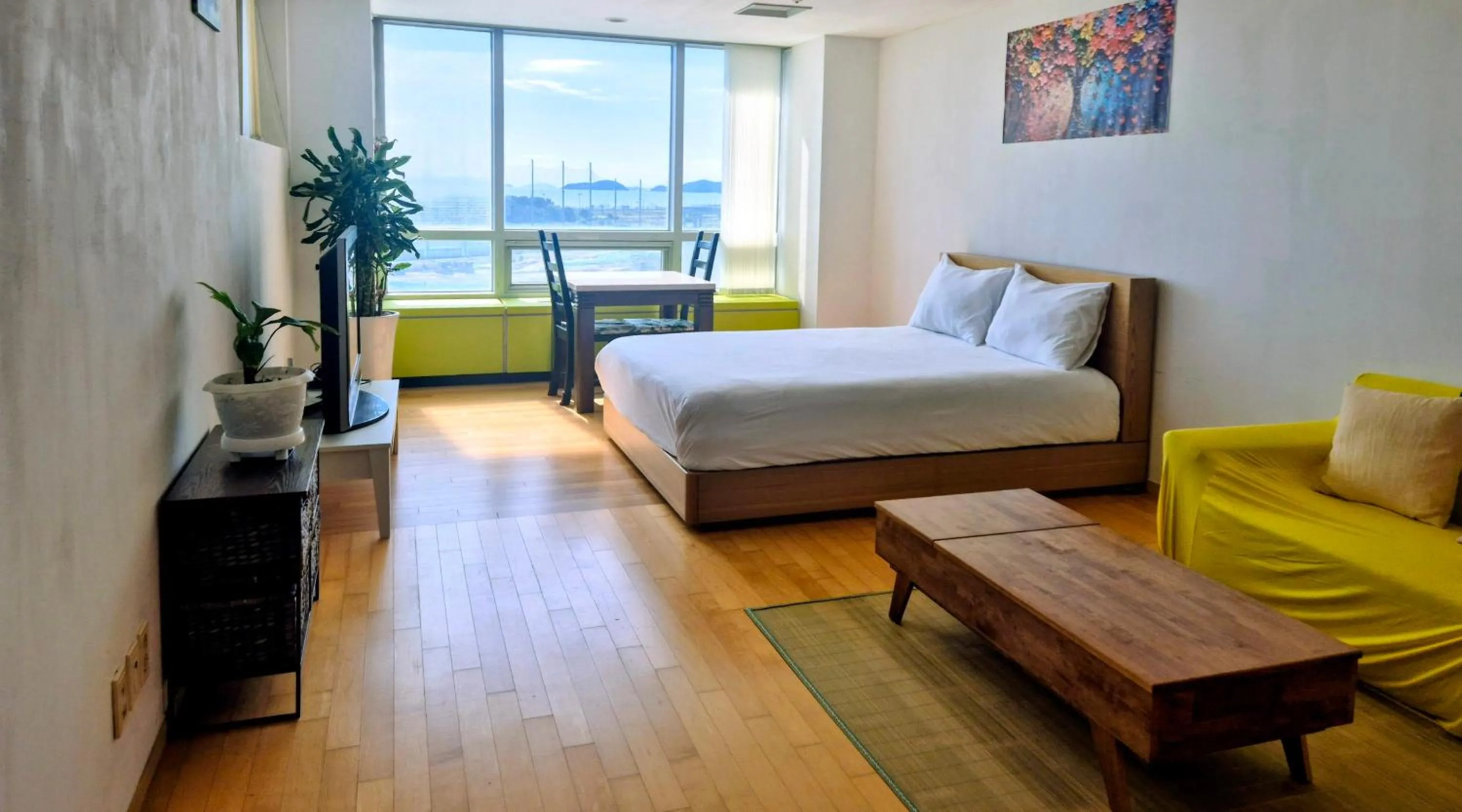 Bed in Cozy - Experience Home like Comfort Studio