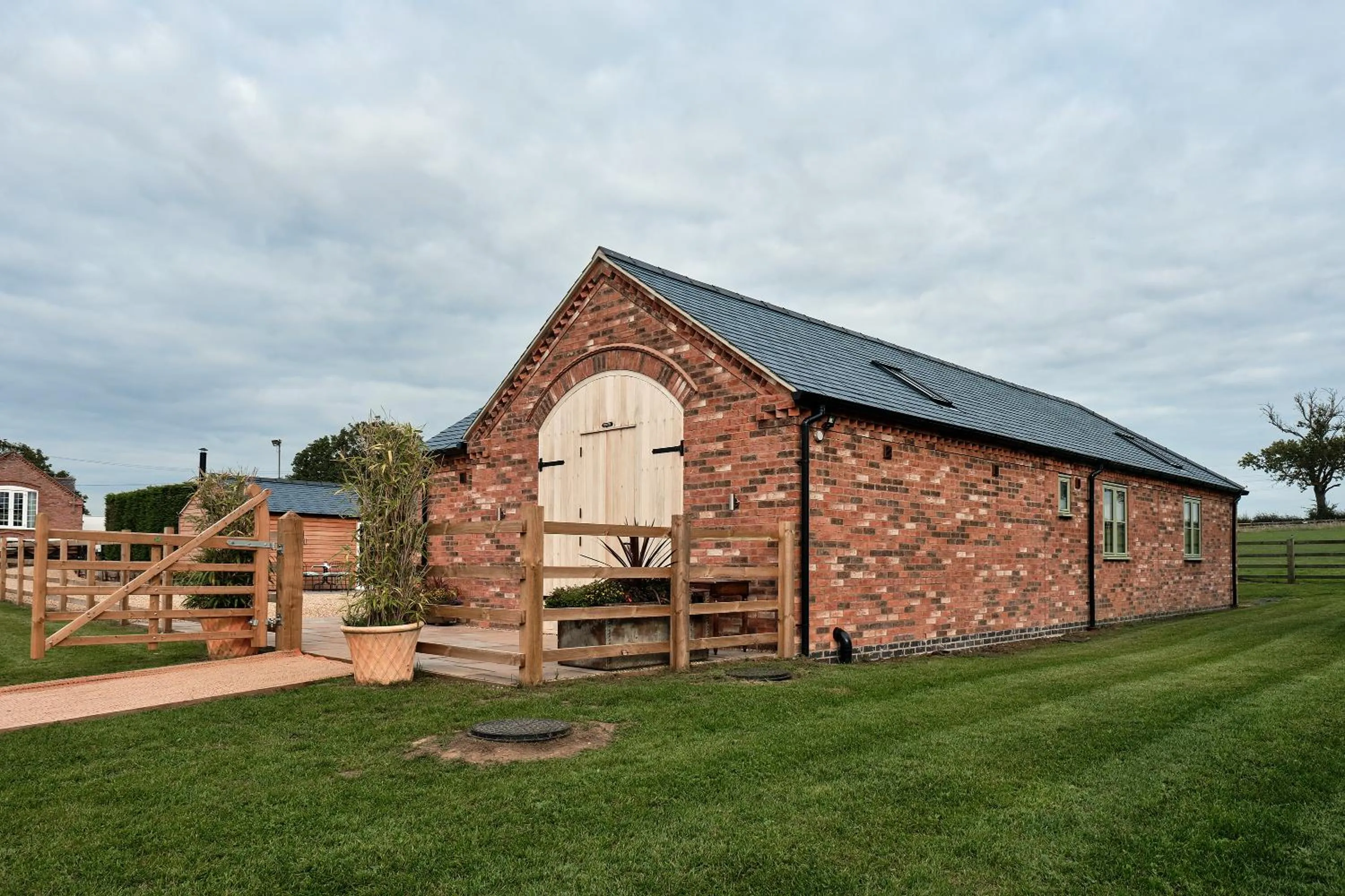 Property building in Bridge House Barn