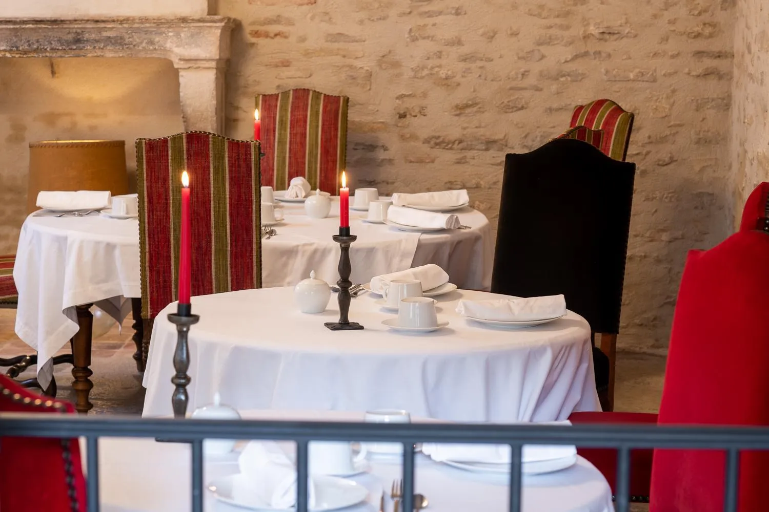 Breakfast in Les Remparts Hôtels et Demeures Historiques