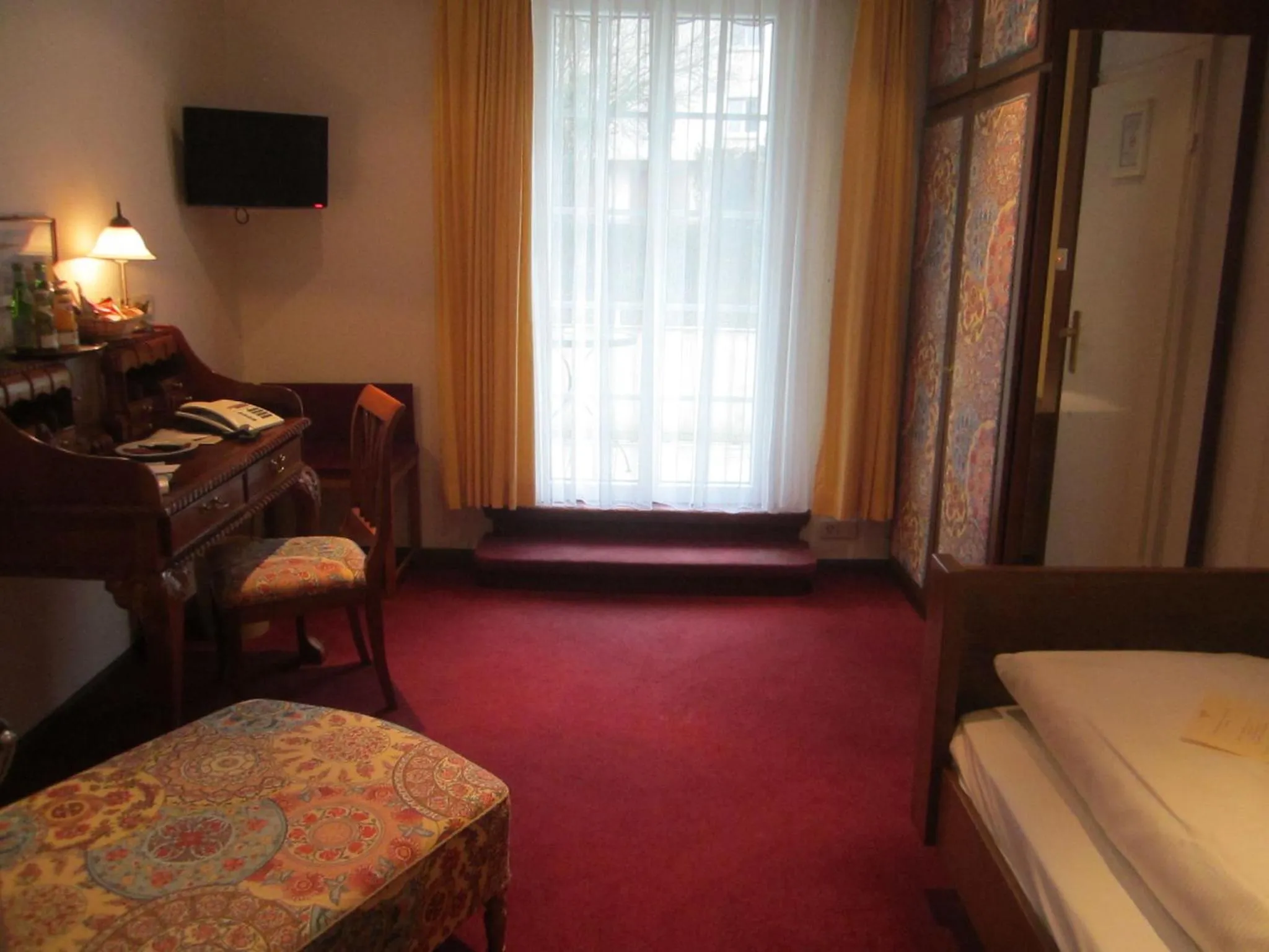 Photo of the whole room, Bed in Romantik Hotel zur Sonne