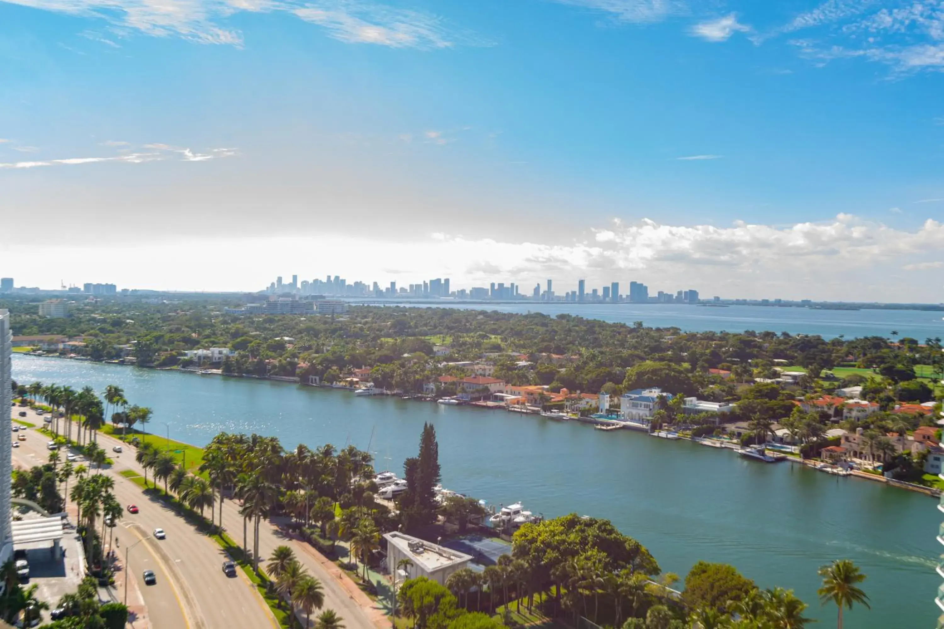 Deluxe Queen Studio in Girasole Suites Deluxe Queen Studio in Girasole Suites