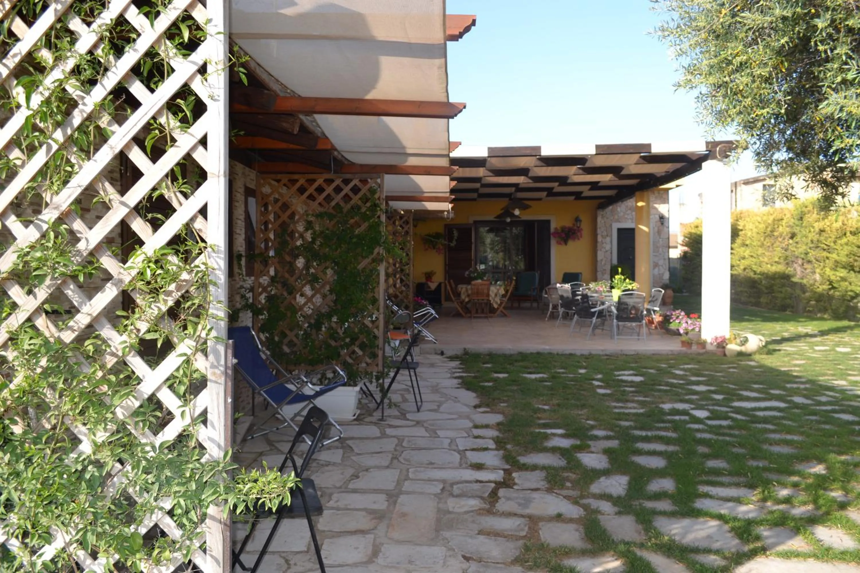 Facade/entrance in Villa Adriana B&B