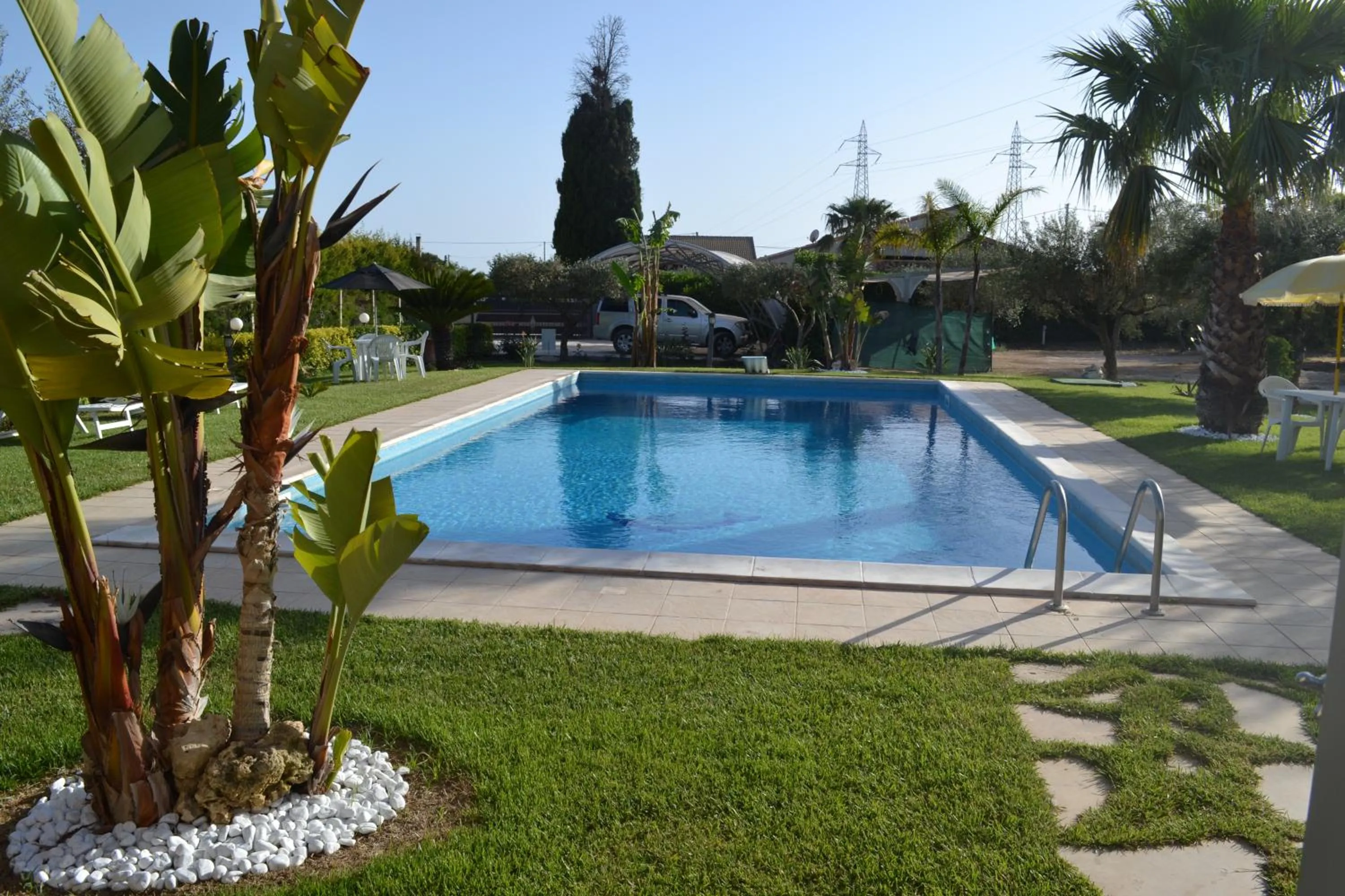 Swimming pool in Villa Adriana B&B
