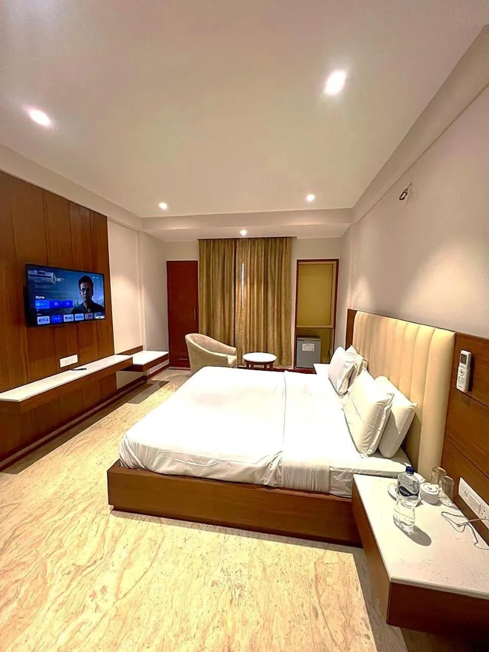 Photo of the whole room, Bed in Hotel Bhoomivilas