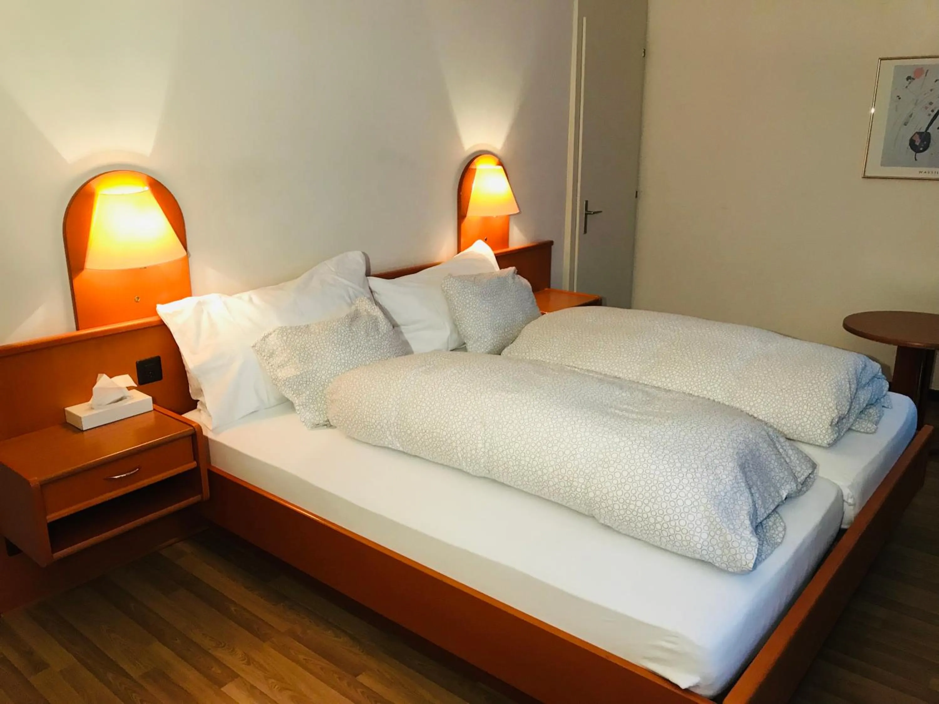 Bed in Parkhotel Bellevue Budget