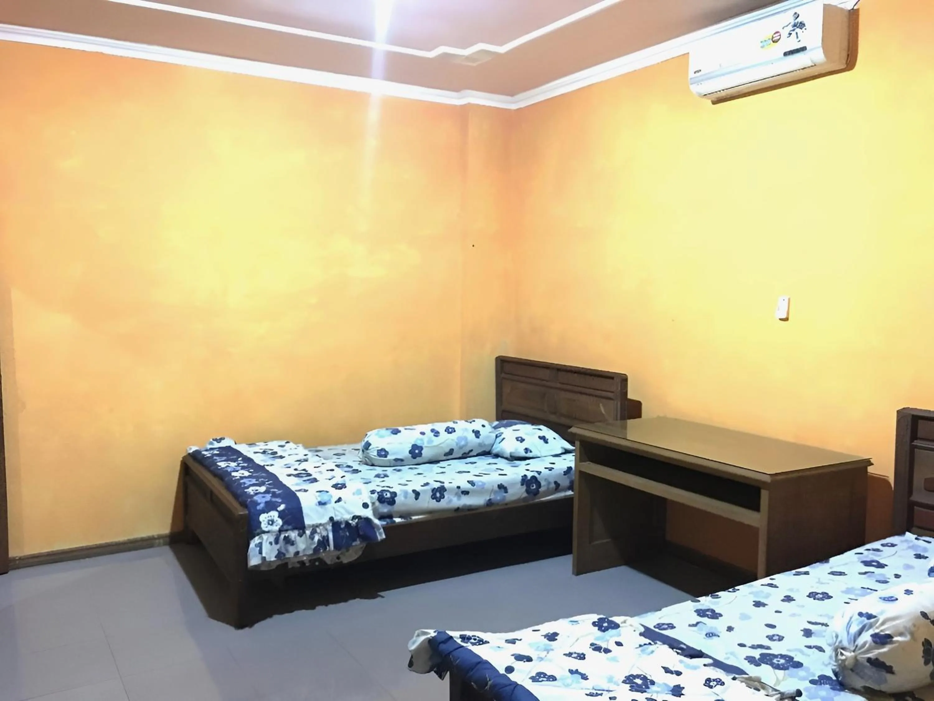 Bed in Hotel Alami near Alun-Alun Klaten