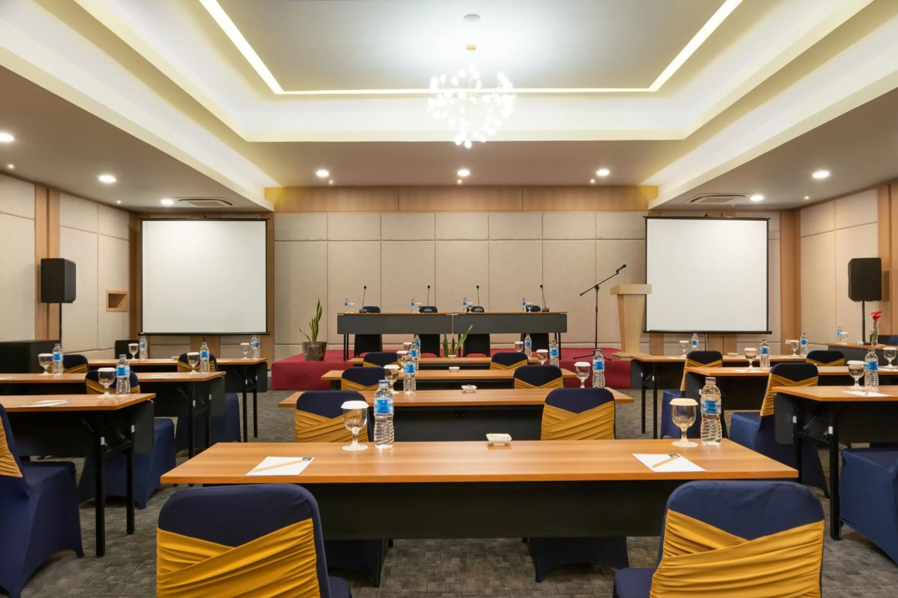 Meeting/conference room in Best Western Sagita Hotel Jayapura