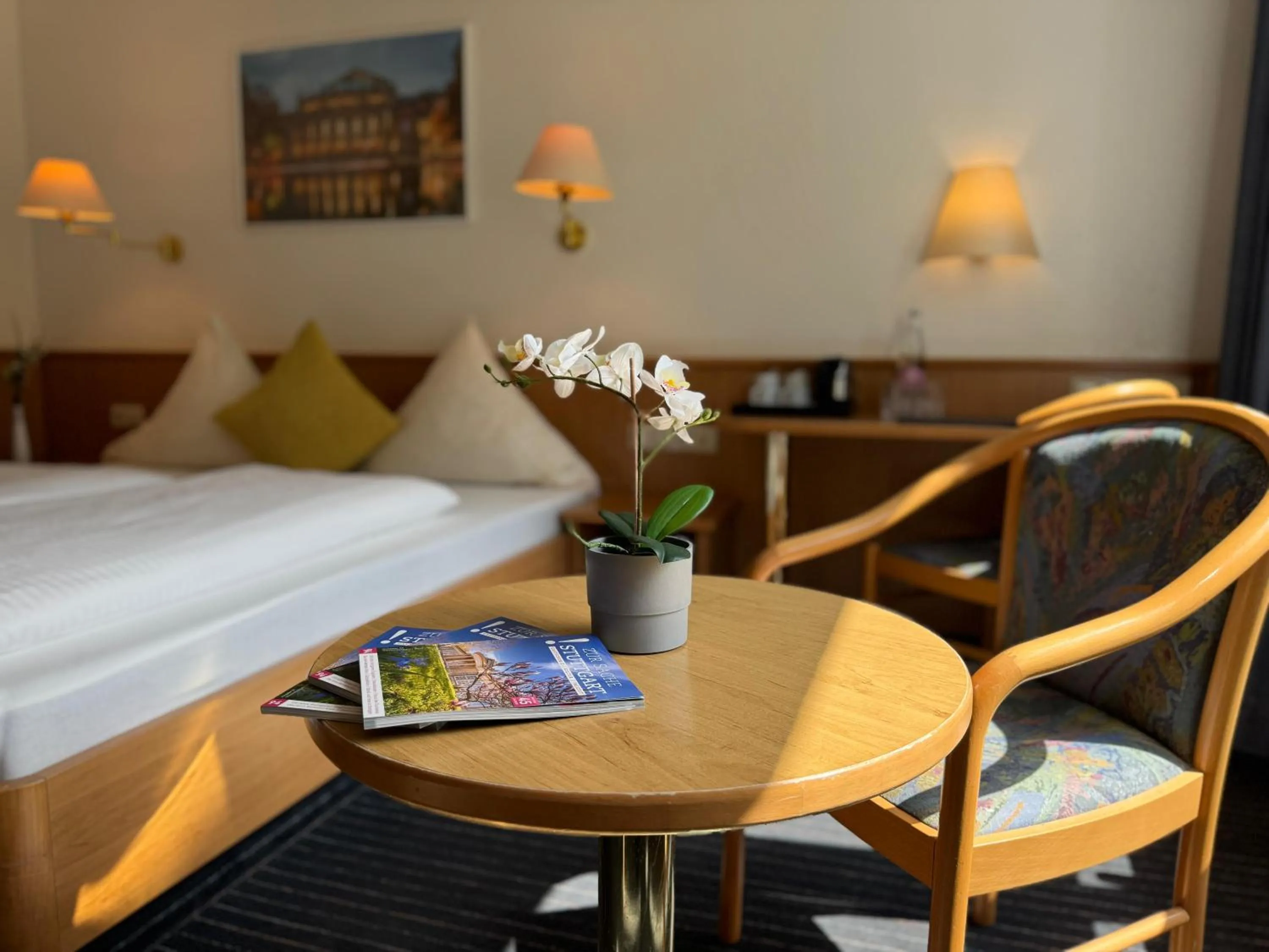 Bed in Mirage City Hotel Stuttgart Zentrum