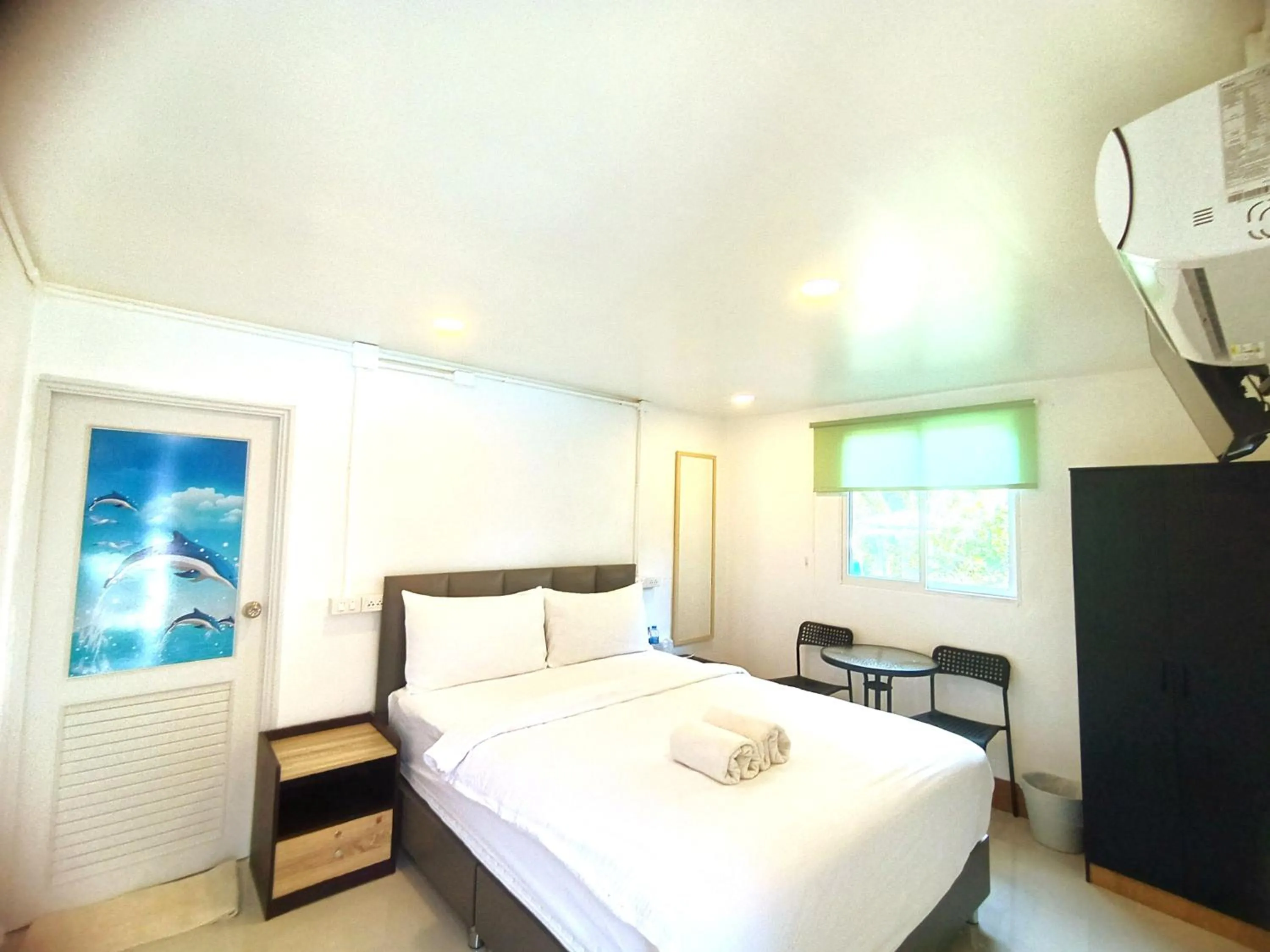 Bed in OASIS Phuket Airport