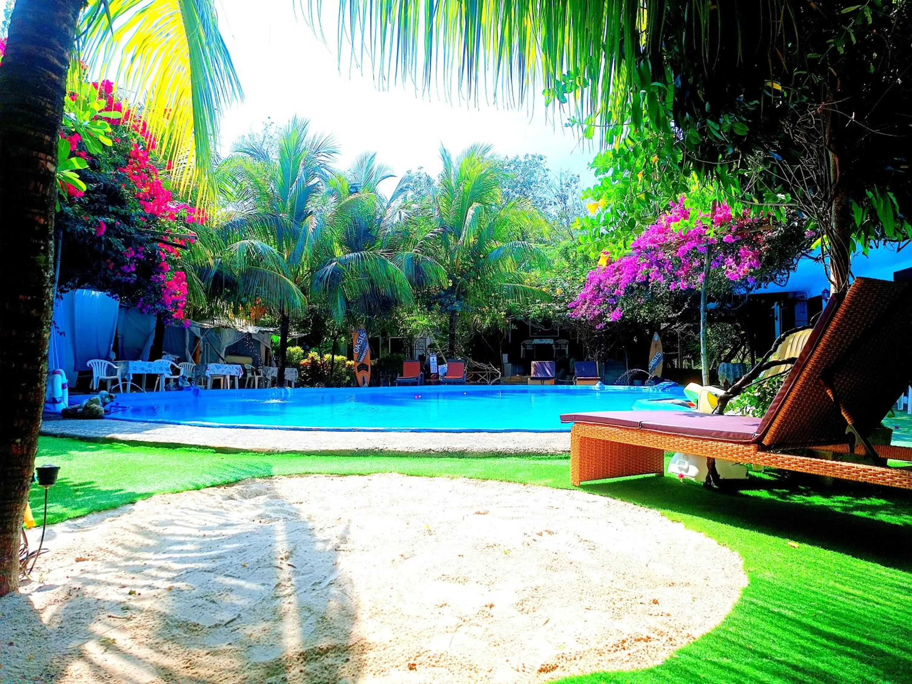 Spring in OASIS Phuket Airport