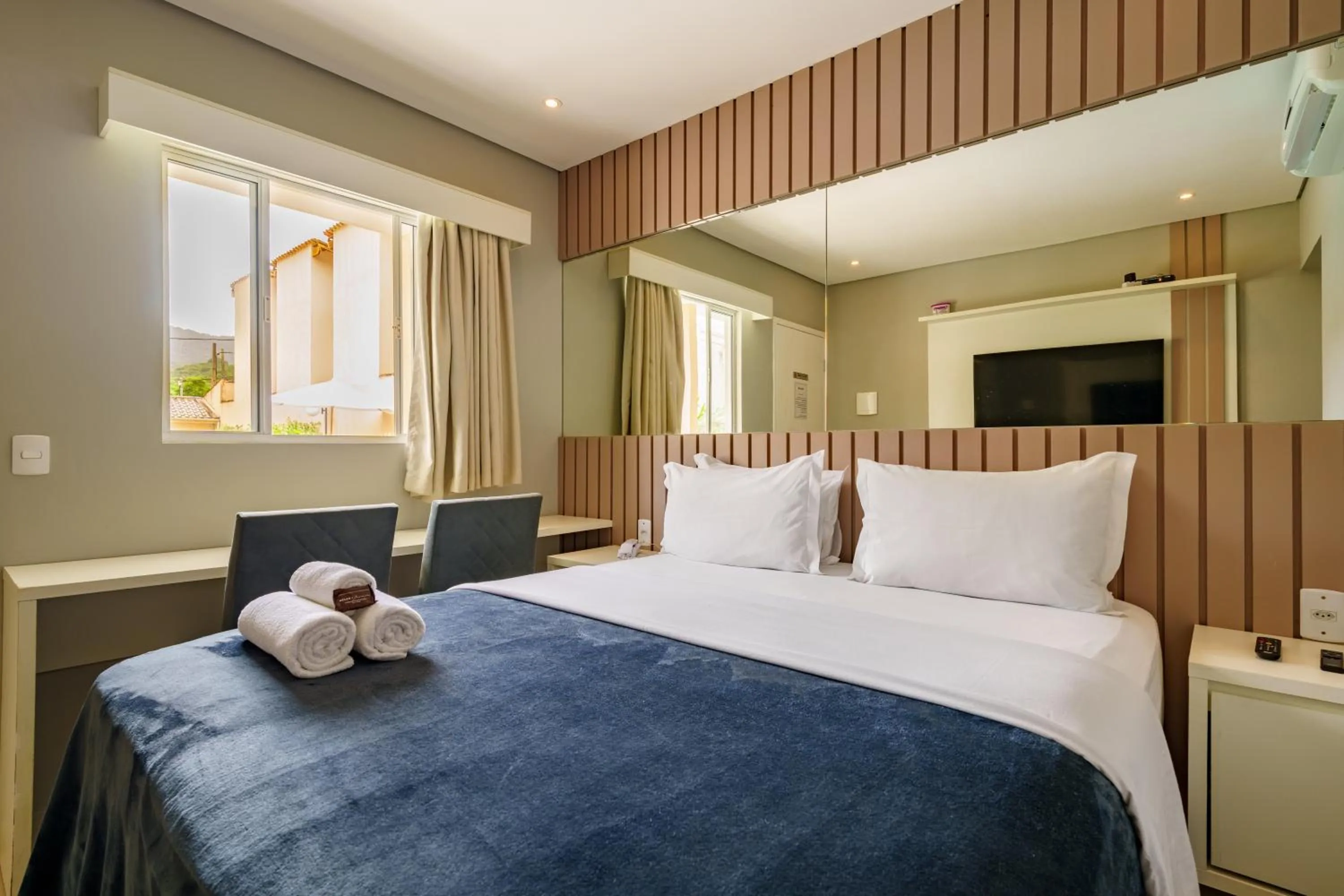 Bedroom, Bed in POUSADA HAPPY DAY PARATY