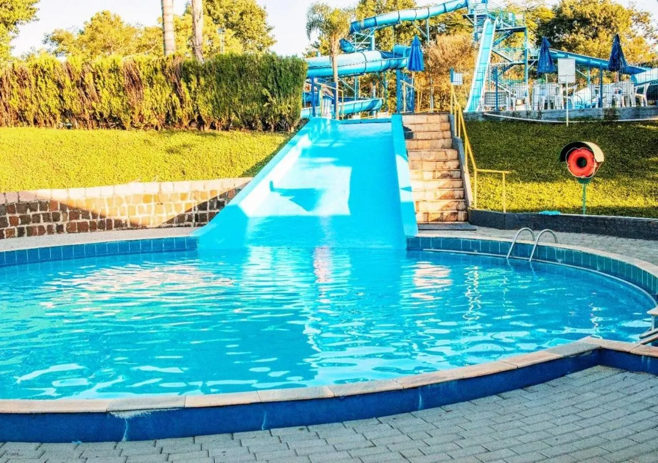 Aqua park in Maestro Thermas Park Hotel