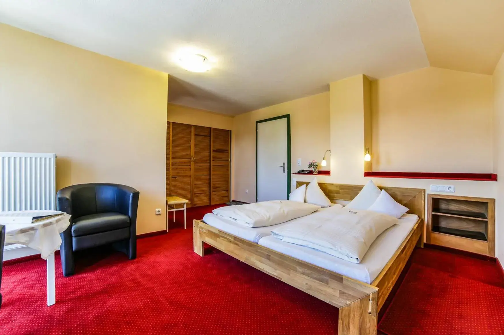 Double Room in Kneipp-Kurhotel Emilie Double Room in Kneipp-Kurhotel Emilie