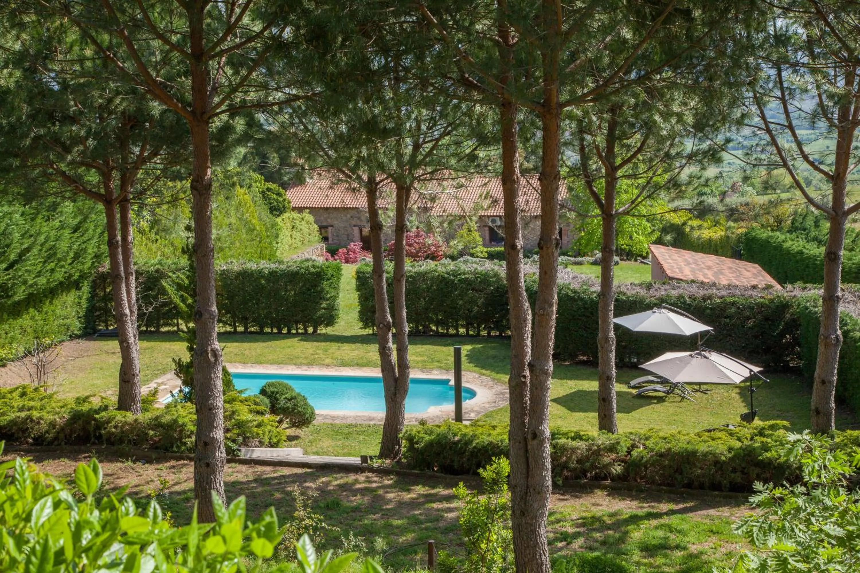 Property building in Finca La Sayuela