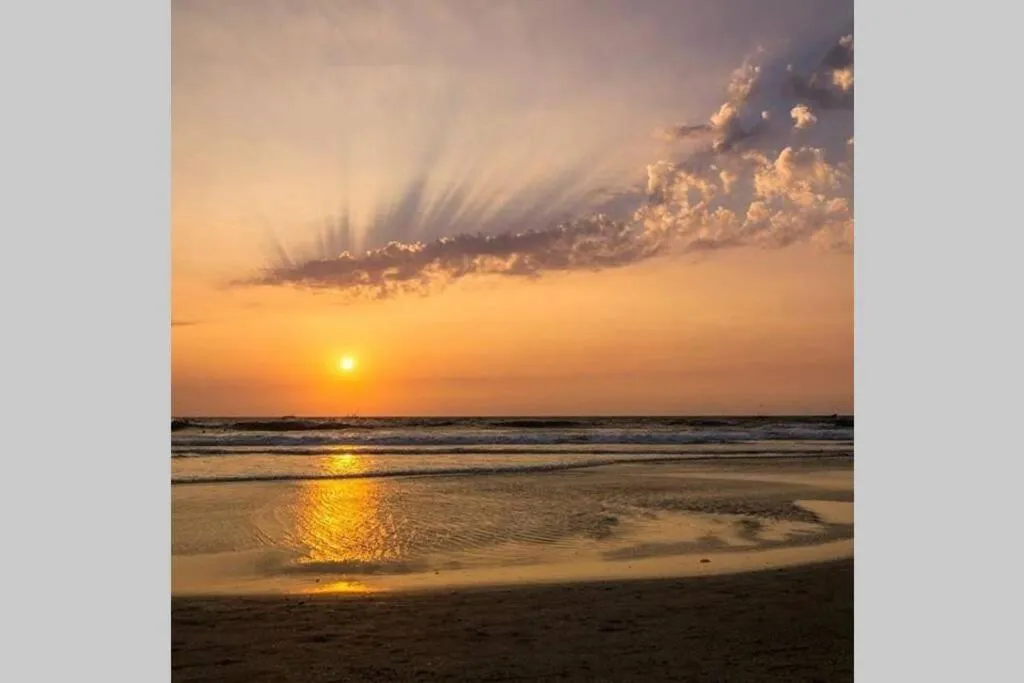 Beach in Villa Barbosa, 2 BHK Villa & Luxury Rooms near Colva, Sernabatim, Benaulim Beach