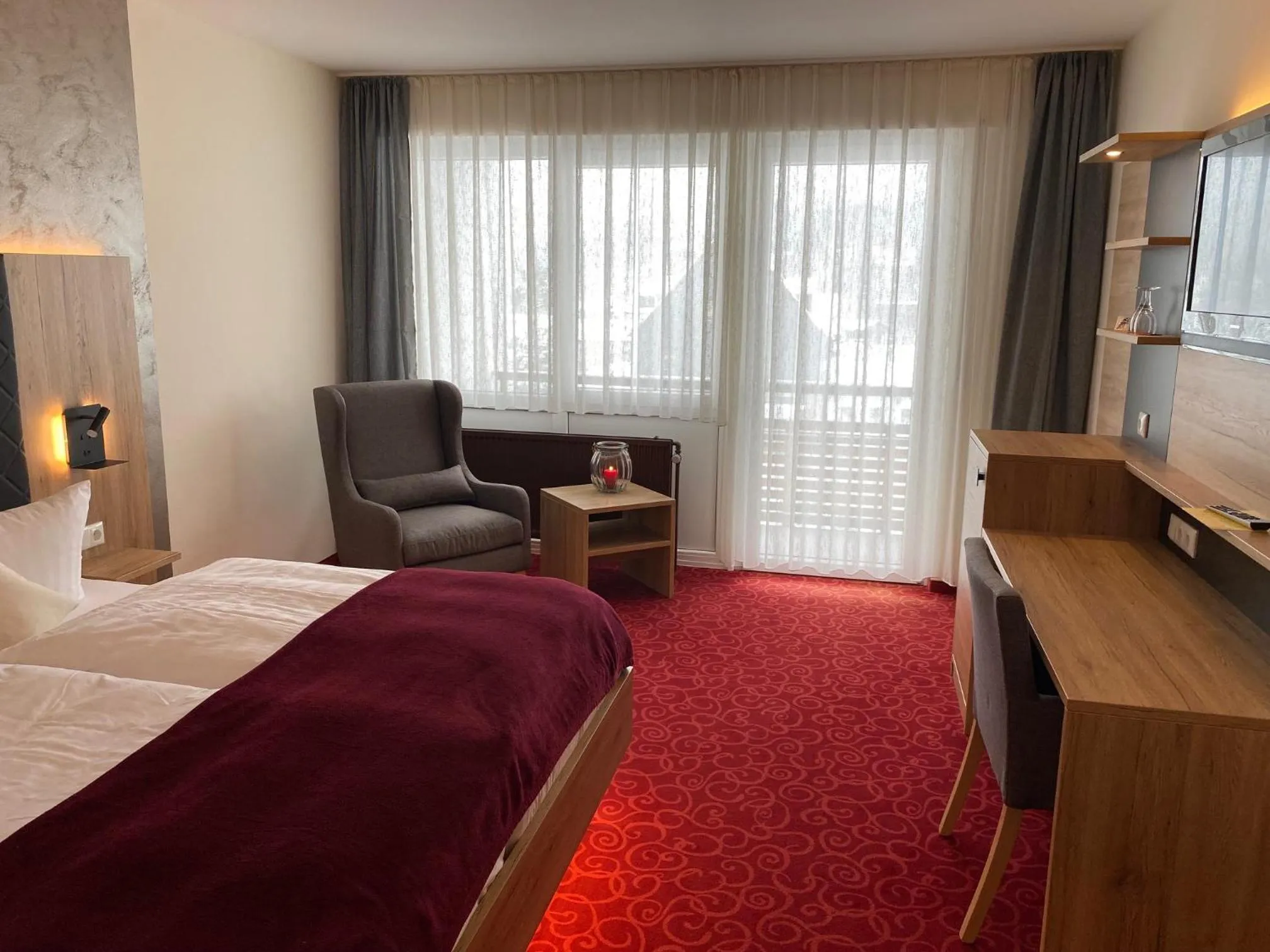 Photo of the whole room, Bed in Gasthof Deutscher Adler und Hotel Puchtler