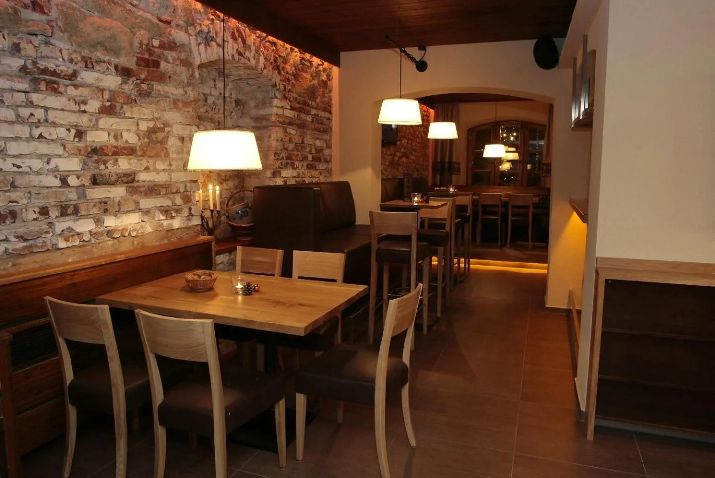 Restaurant/places to eat in Gasthof Deutscher Adler und Hotel Puchtler