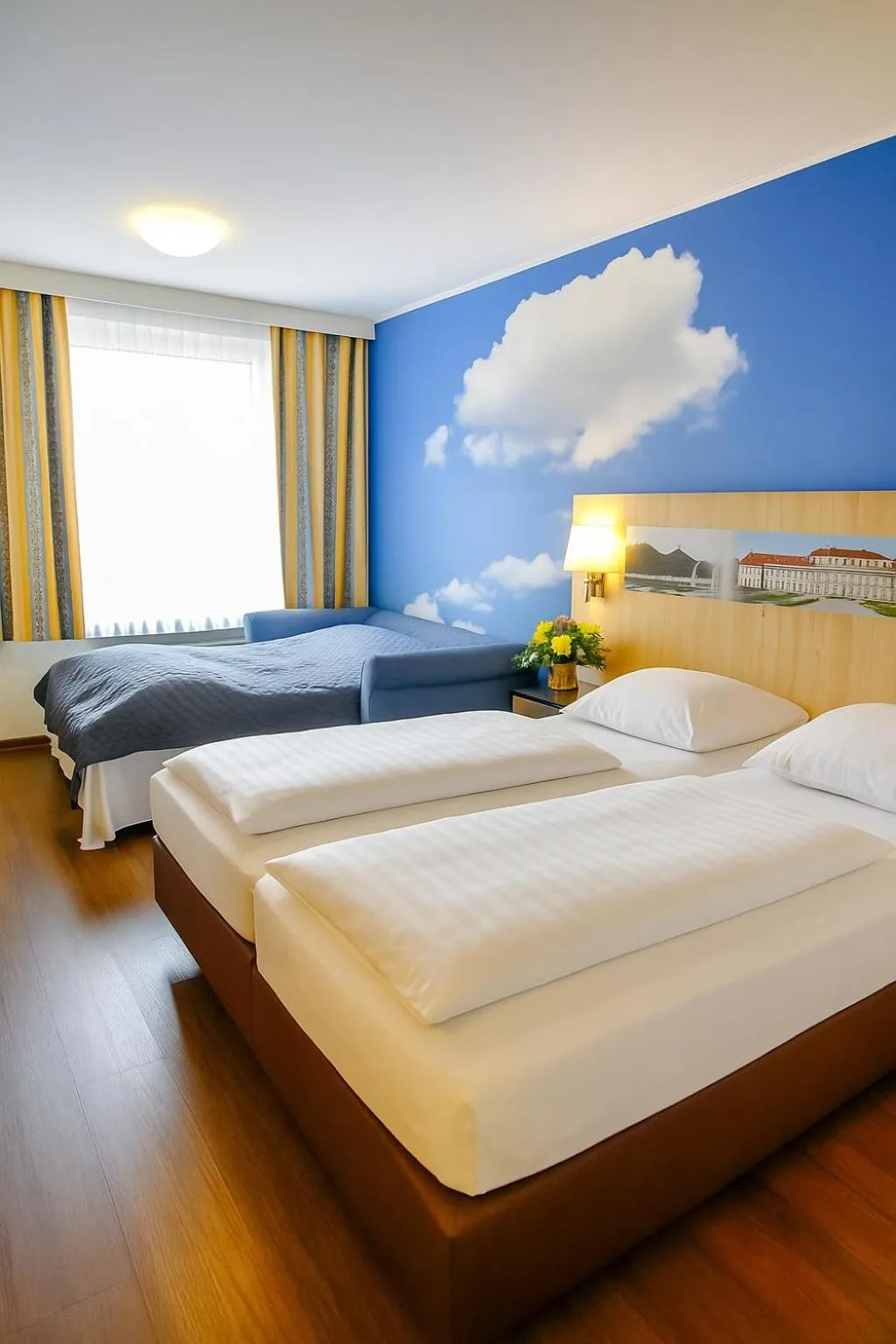 Bed in Hotel Blauer Karpfen