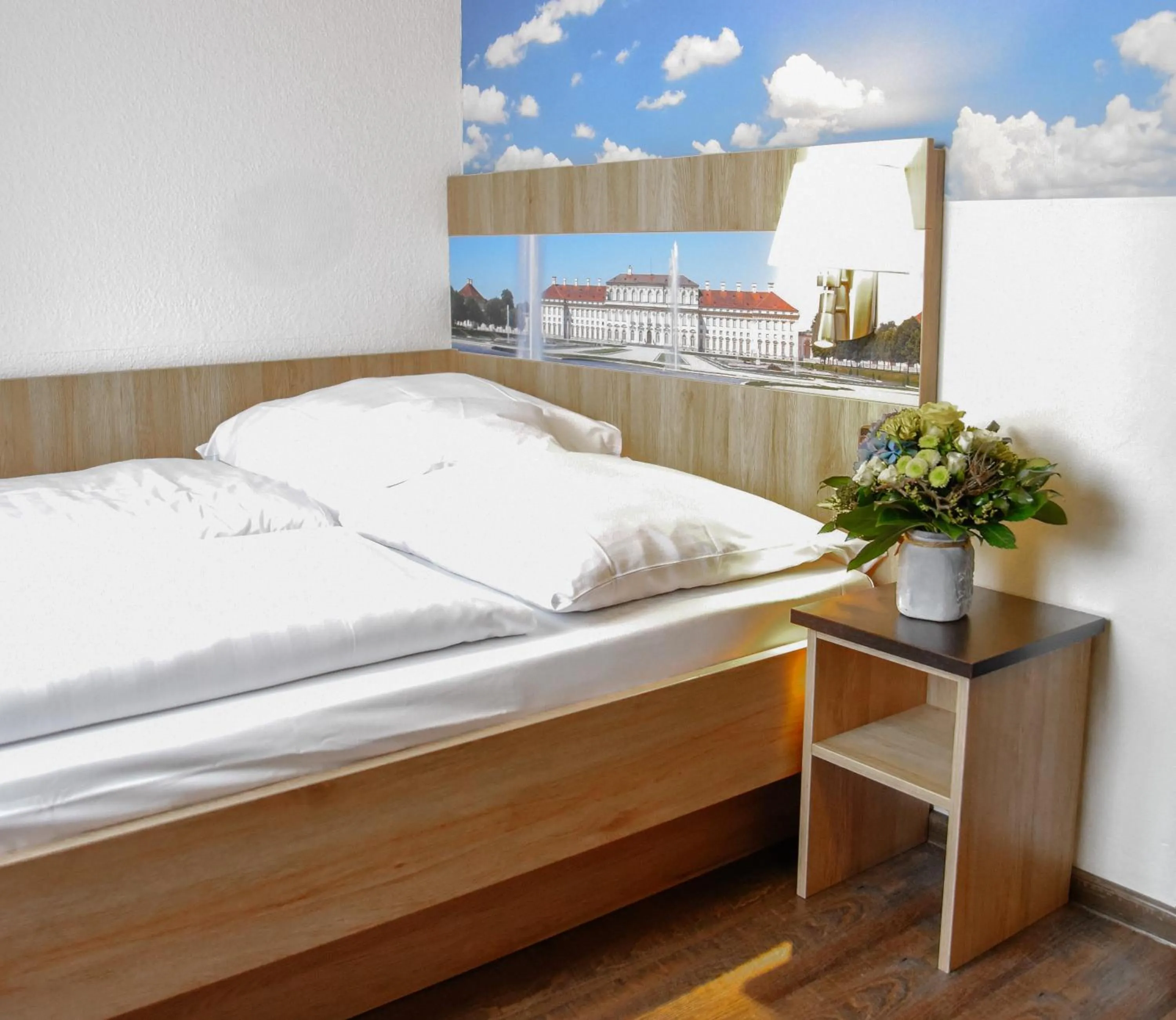 Bed in Hotel Blauer Karpfen