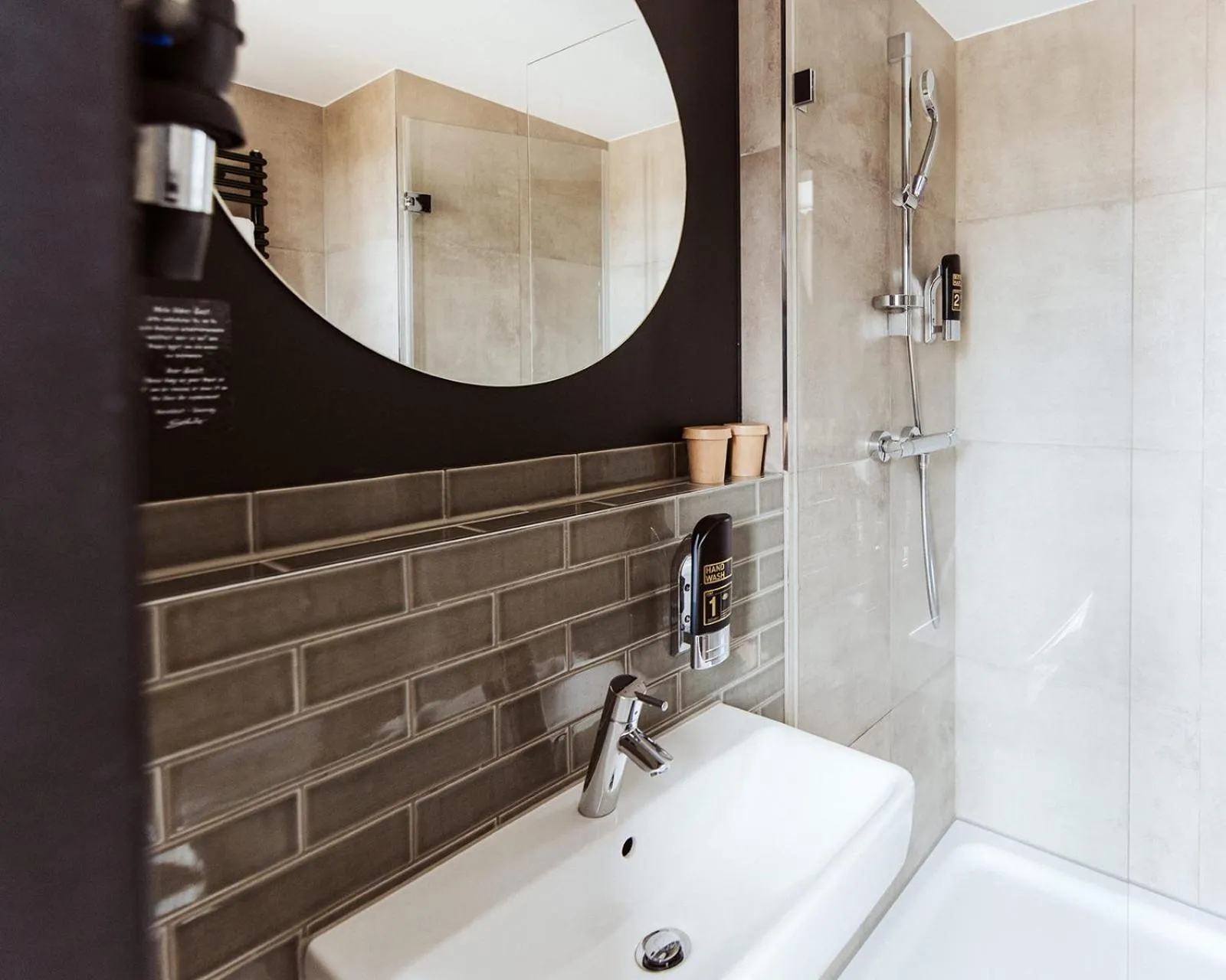 Bathroom in Emma by Schulz Hotel Berlin Friedrichshain