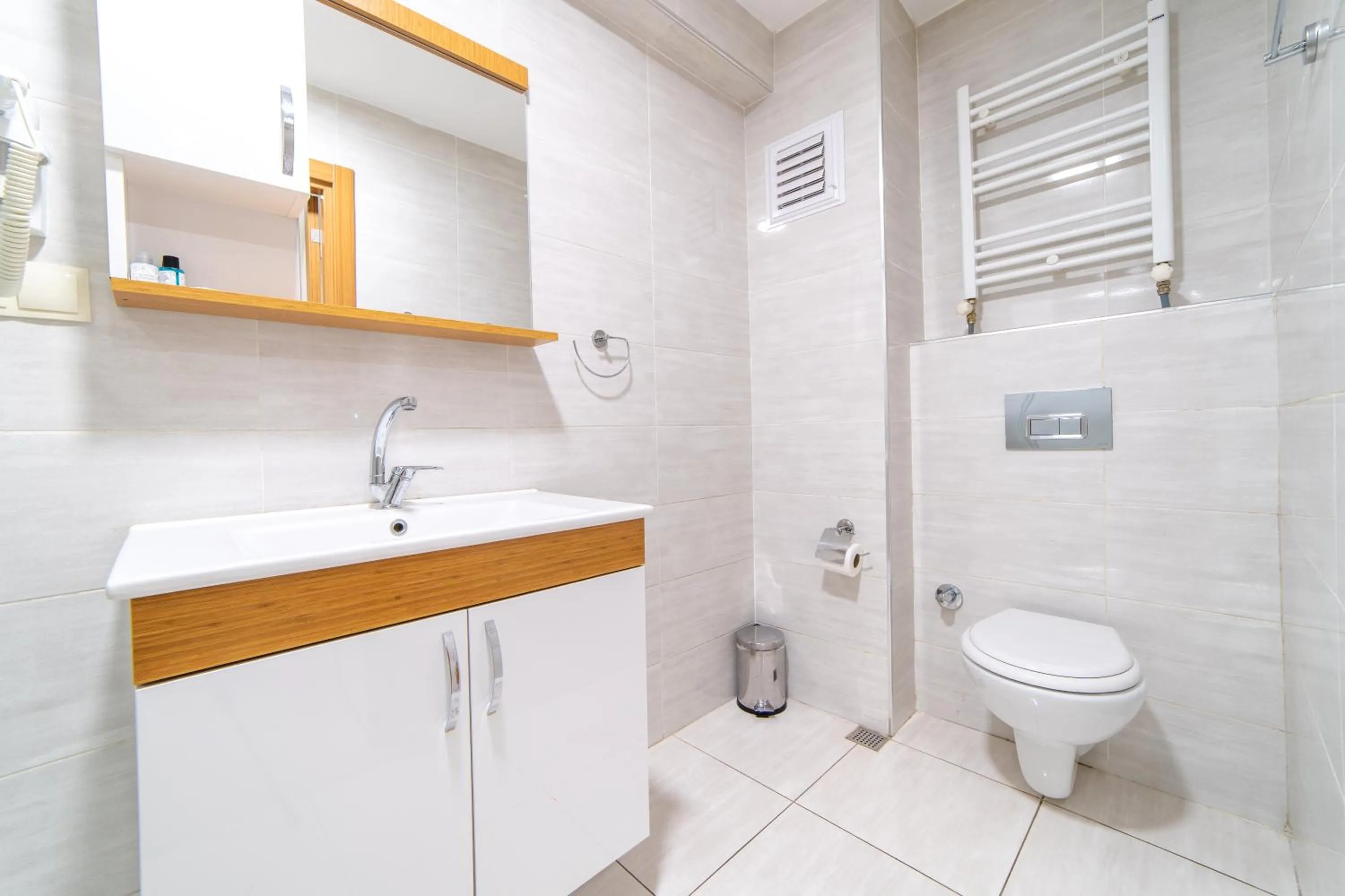 Toilet in Best Hotel Pendik