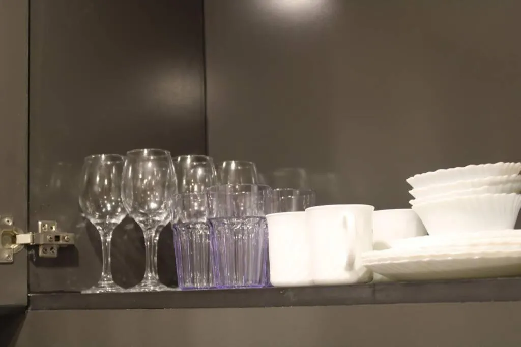 A2J Luxury BGC Balcony Suite Near SM AURA Taguig