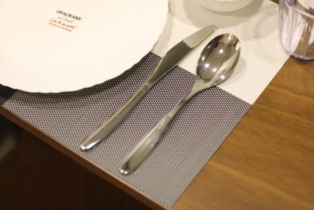 A2J Luxury BGC Balcony Suite Near SM AURA Taguig