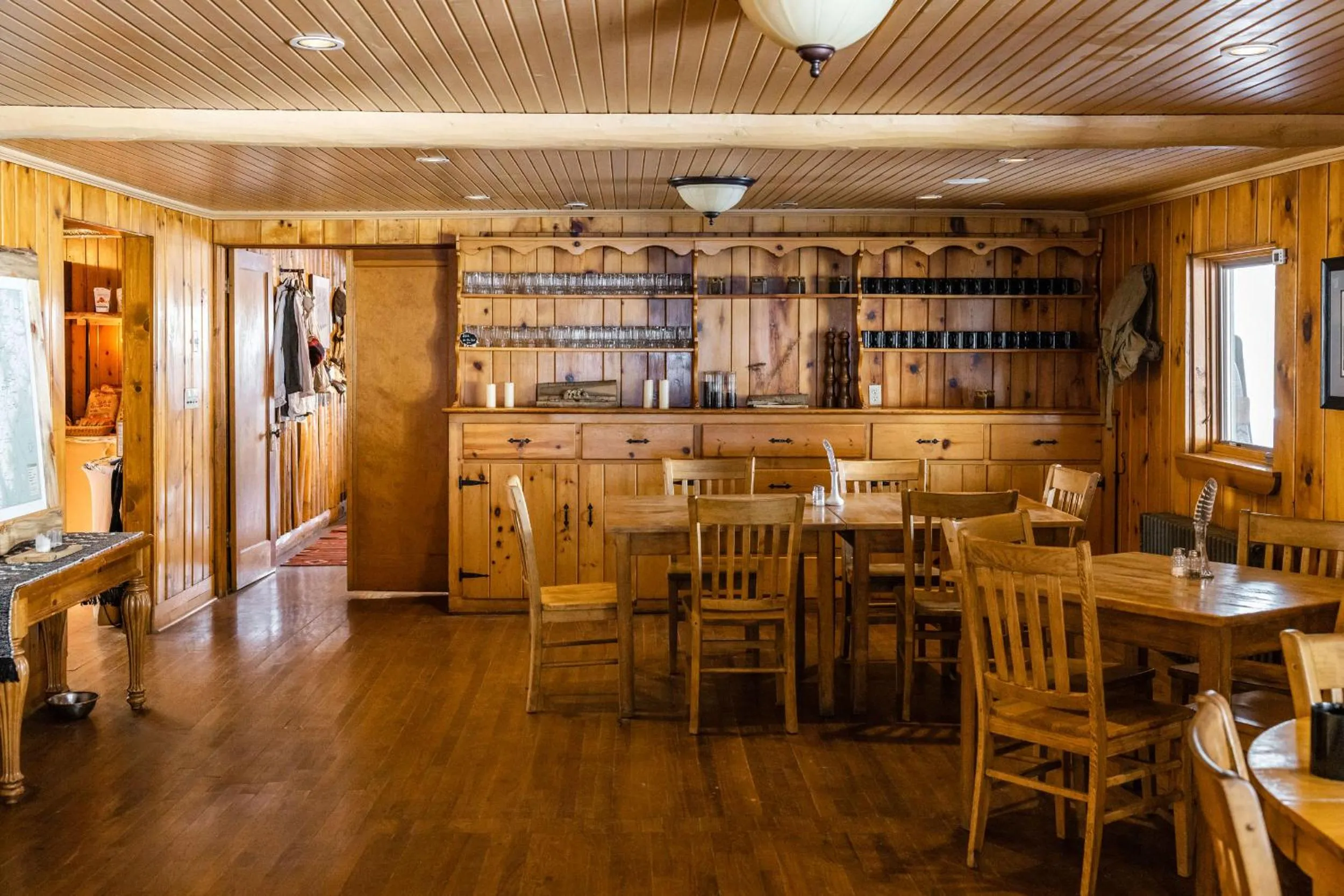 Restaurant/places to eat in Beyul Retreat