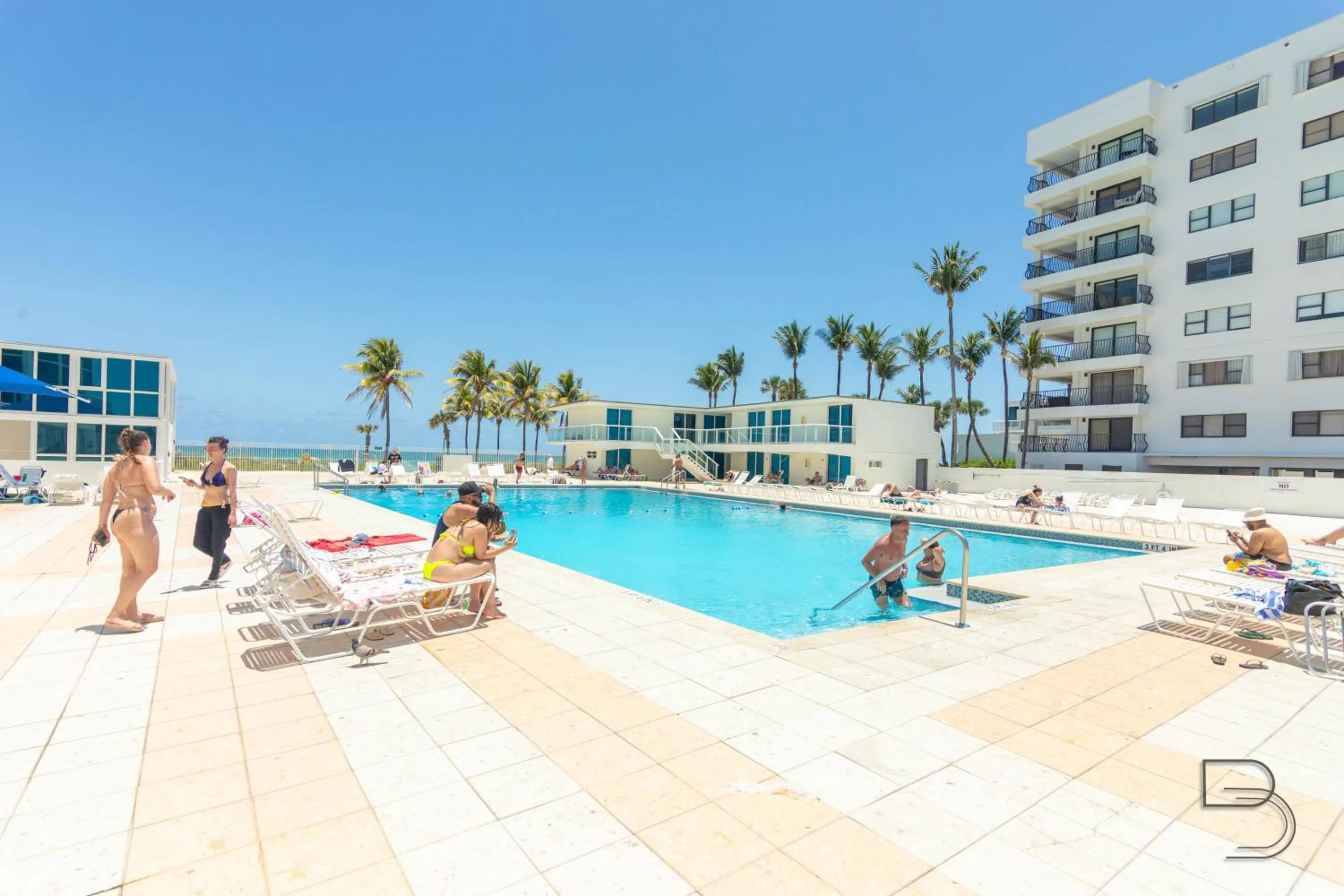 Property building in Girasole Rentals