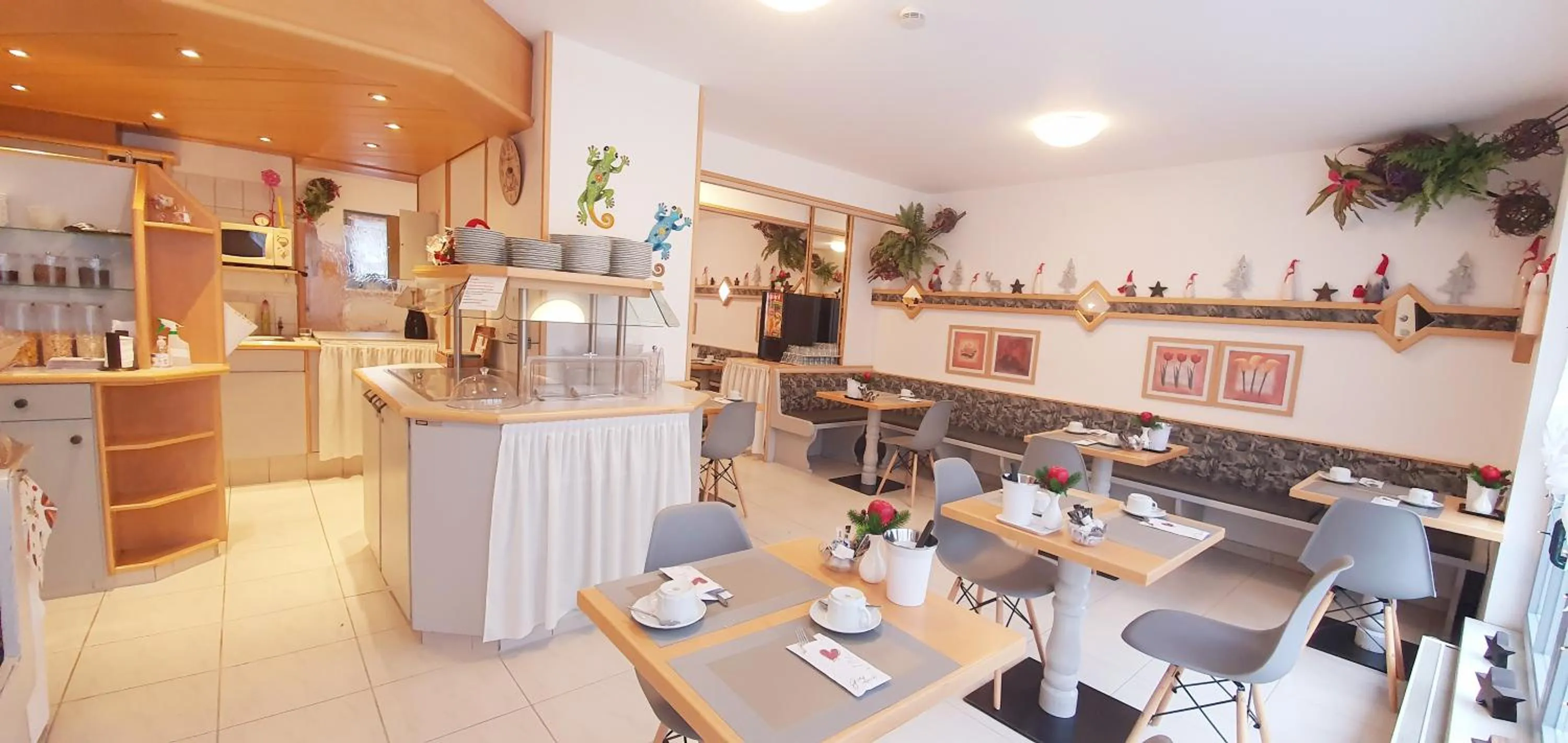 Breakfast in Aparthotel Wangener Landhaus