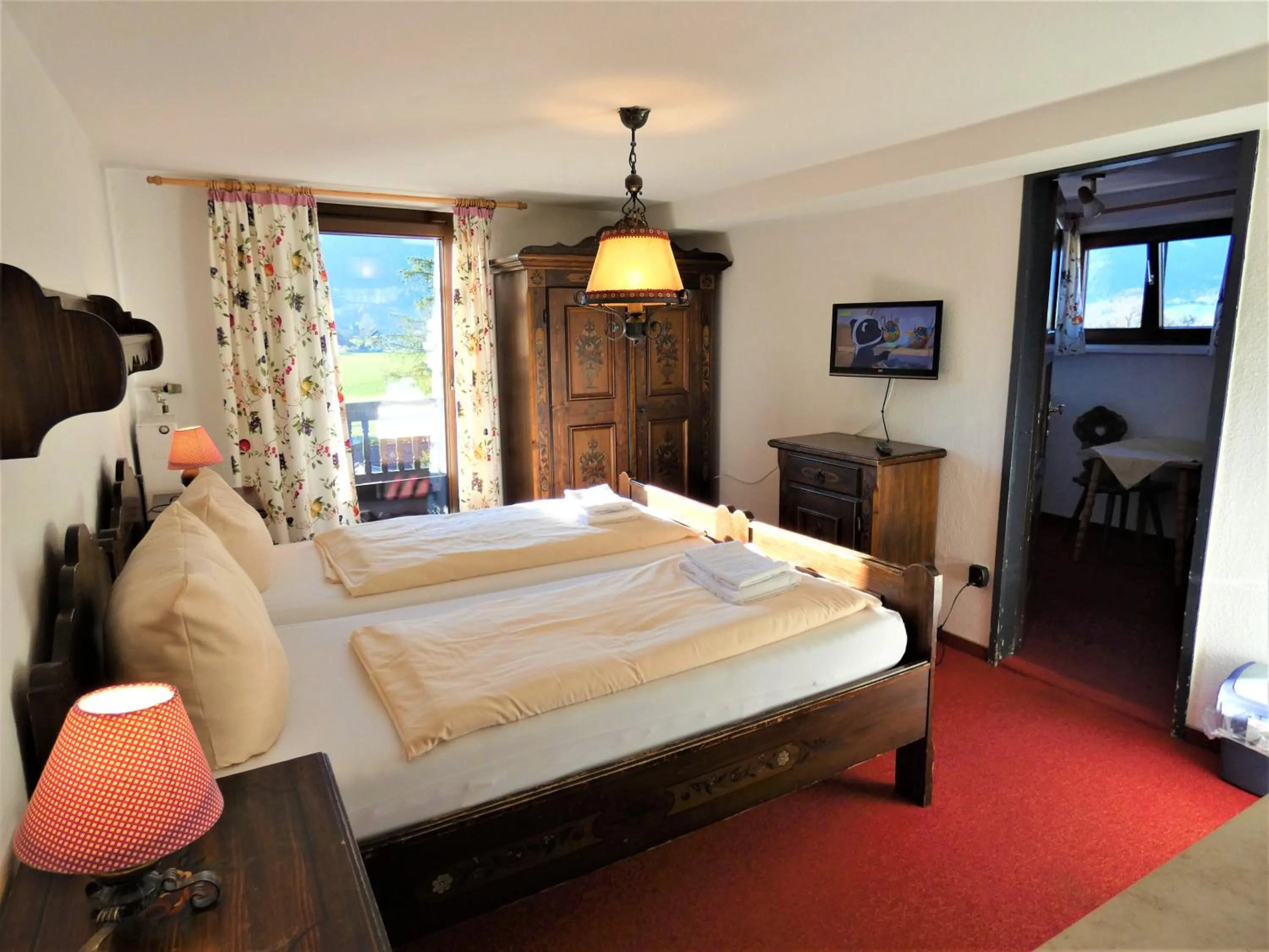 Photo of the whole room, Bed in Sporthotel Schönau am Königssee