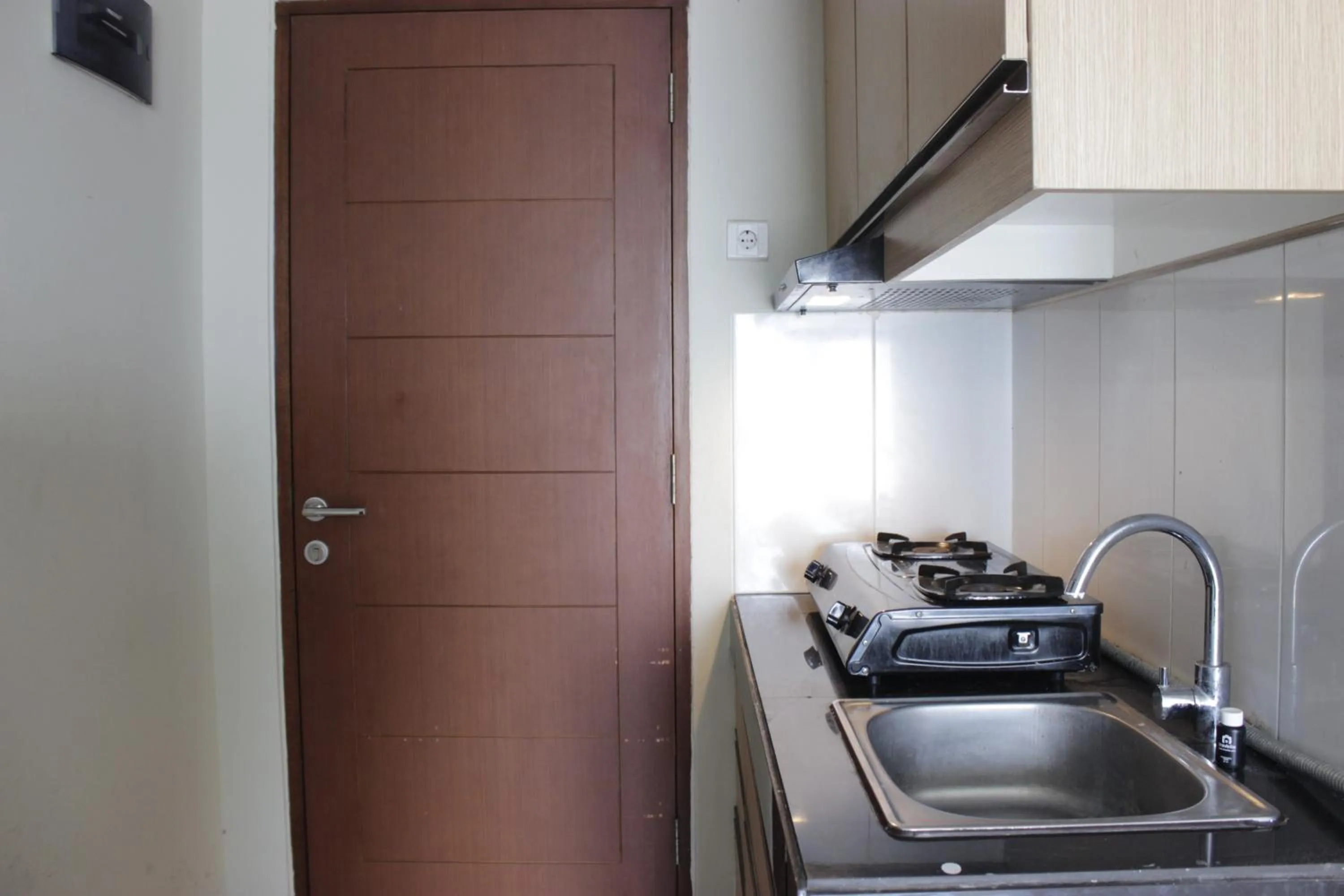 Kitchen or kitchenette in Spacious 2BR Apartment Gateway Pasteur near Exit Toll 23 By Travelio