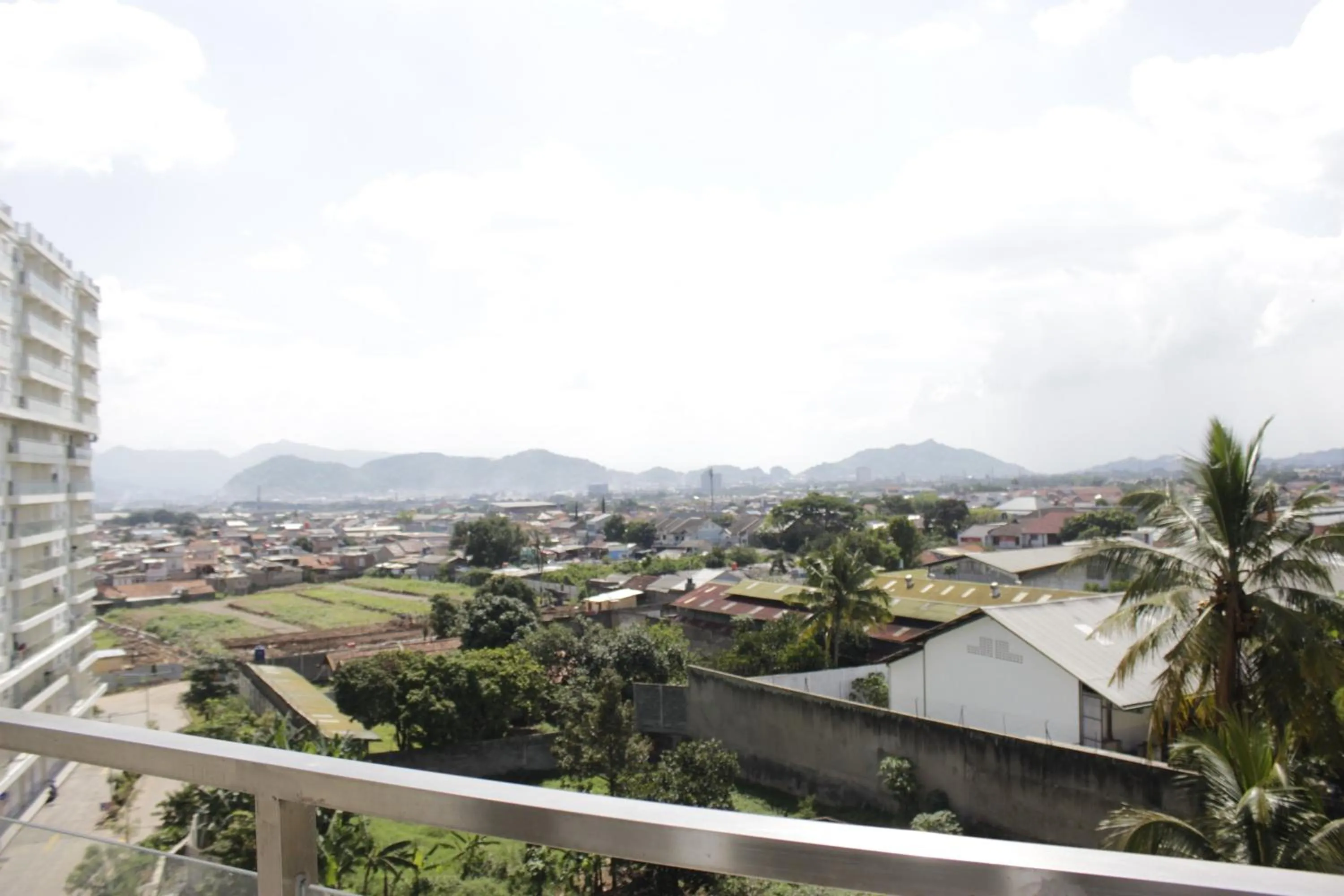 Property building in Spacious 2BR Apartment Gateway Pasteur near Exit Toll 23 By Travelio