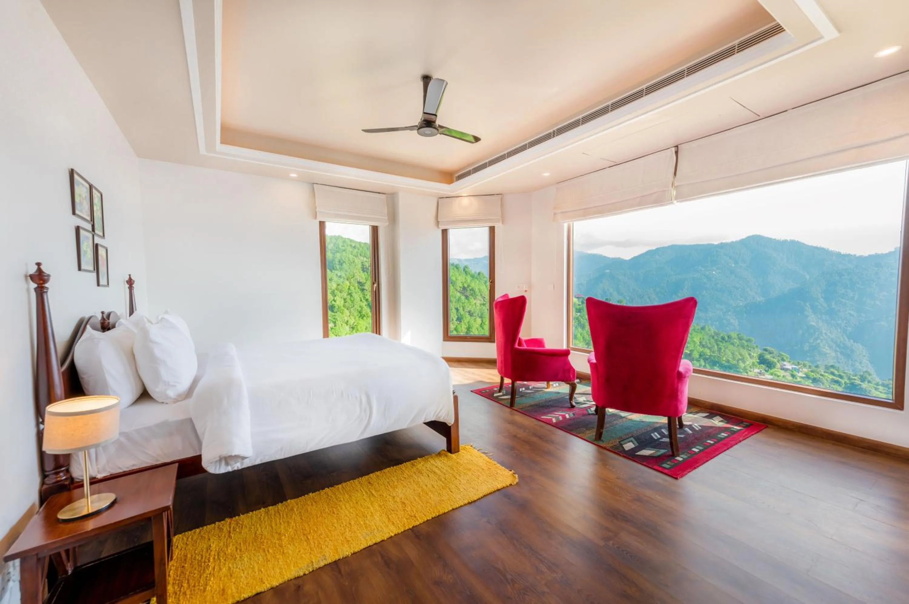 View (from property/room), Bed in The Manor Luxury Apartments, Shimla