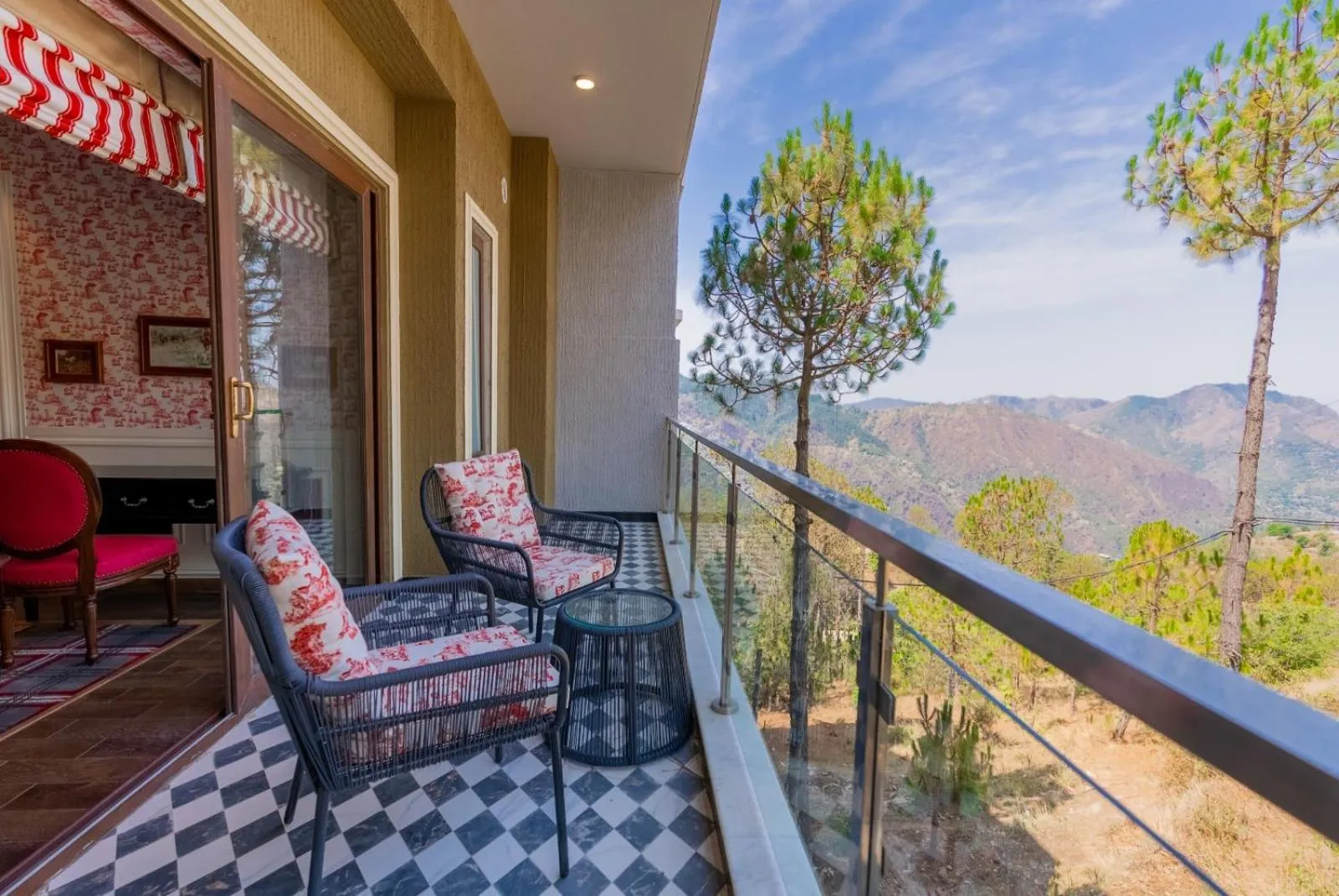 Natural landscape in The Manor Luxury Apartments, Shimla