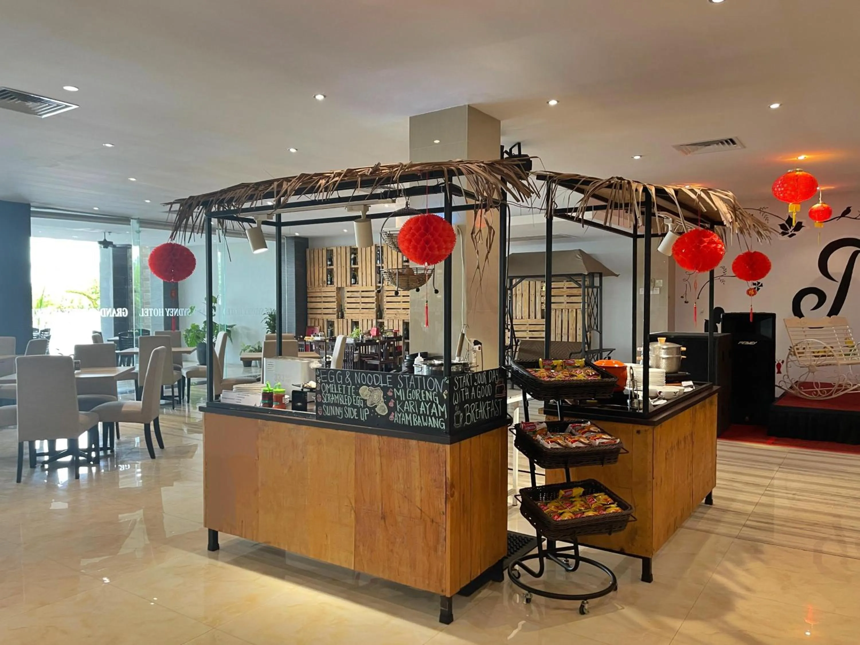 Restaurant/places to eat in Grand Sydney Hotel