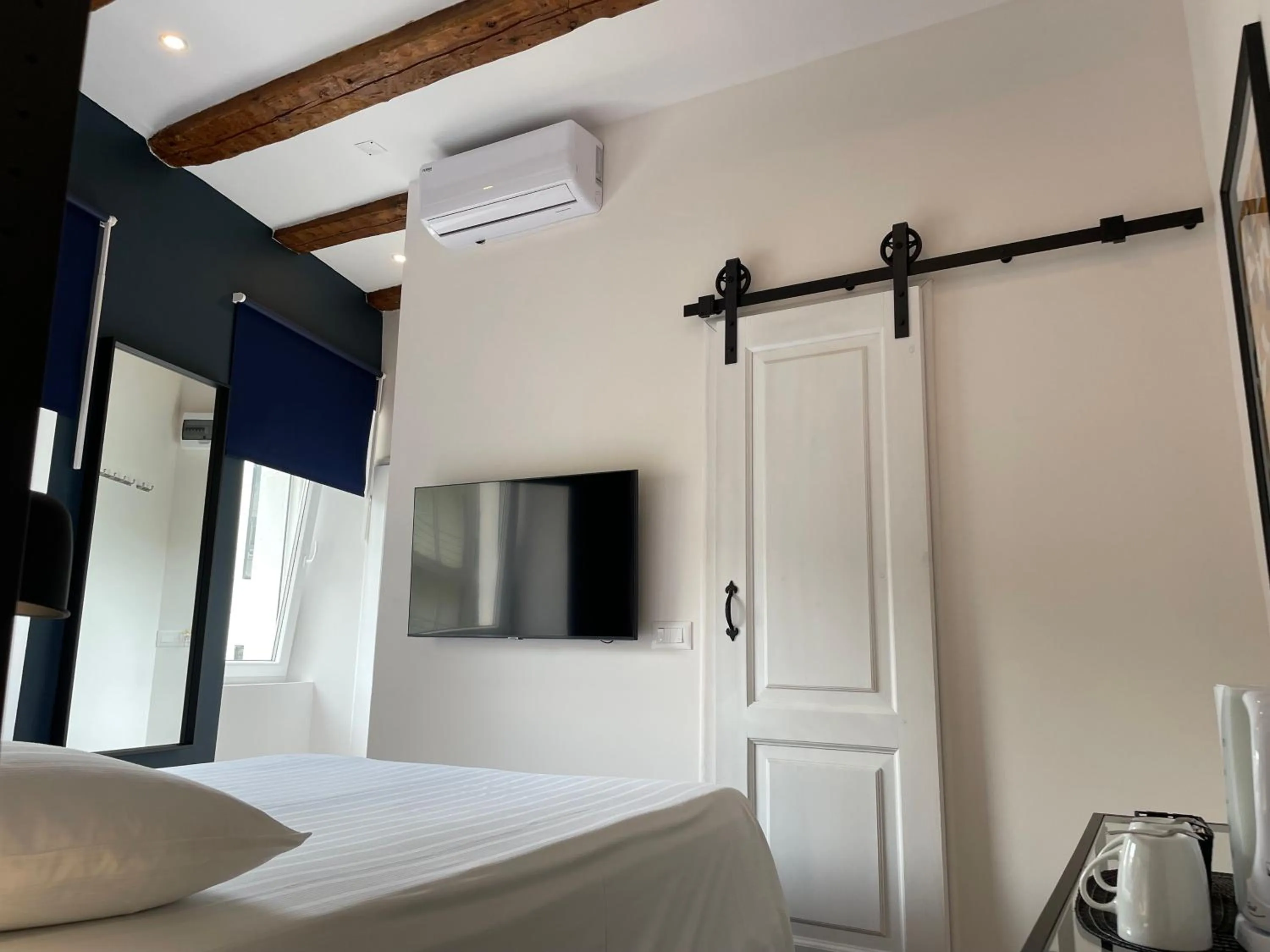 Bed in TRE RE - self check in