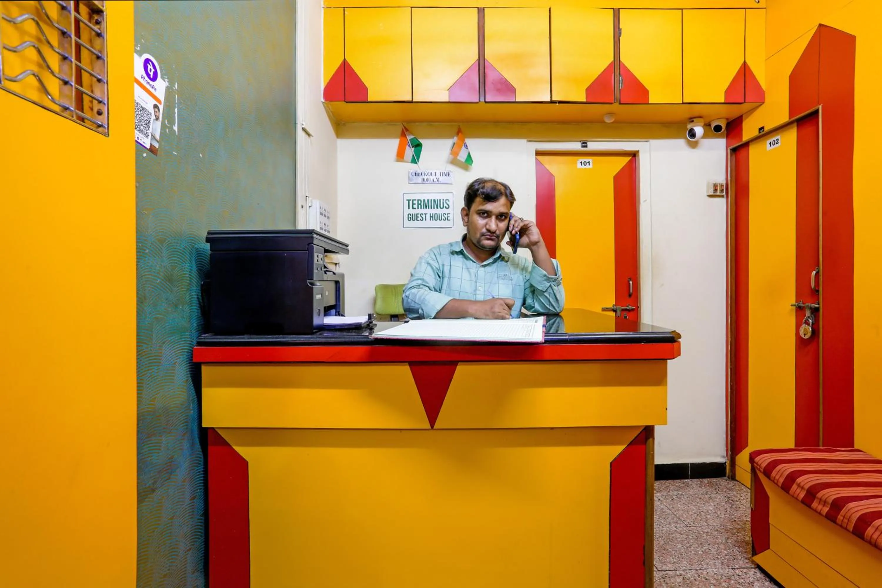 Lobby or reception in HOTEL GOLDEN PLAZA