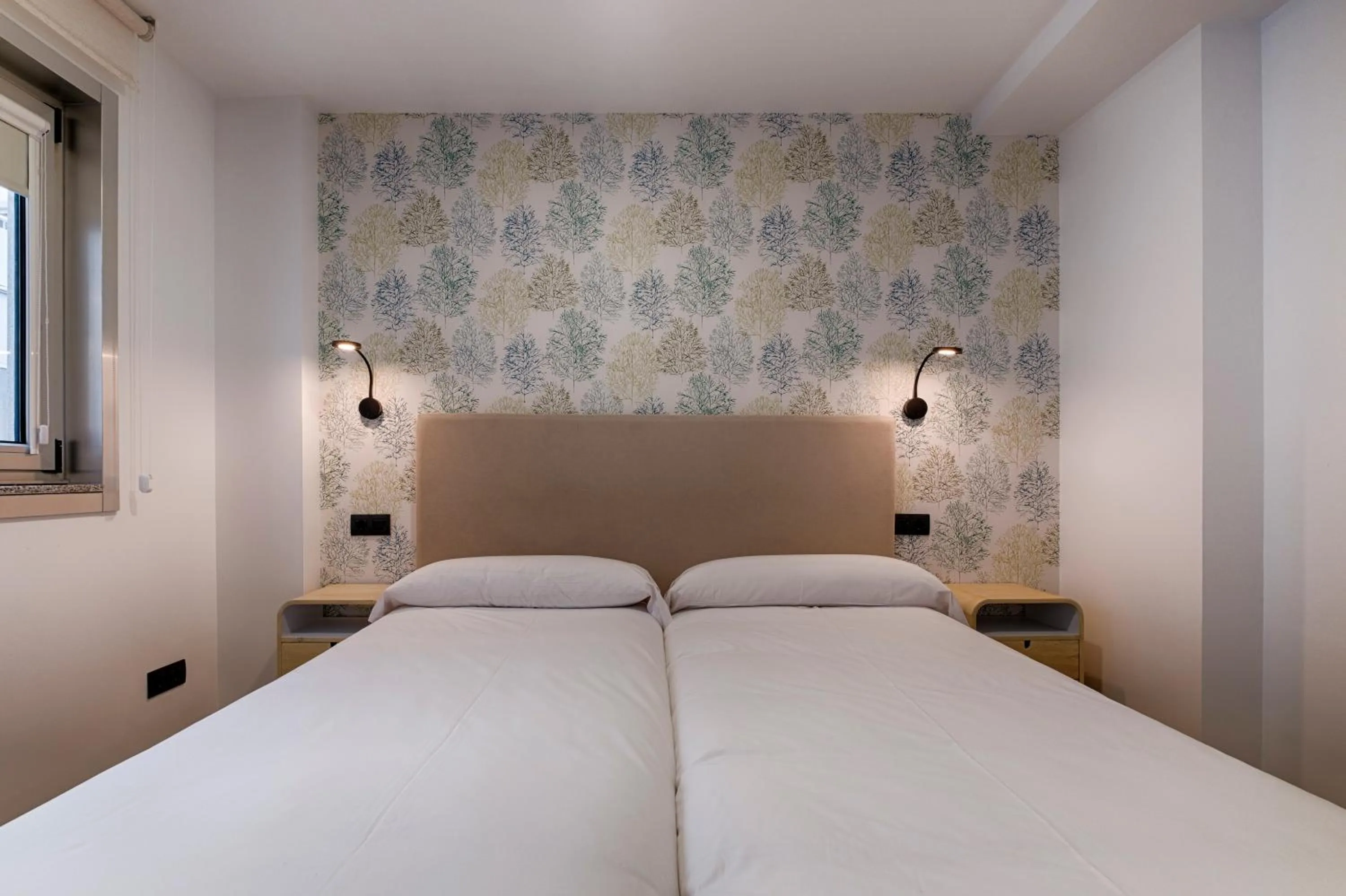 Bedroom, Bed in TH Apartments by Como en Casa