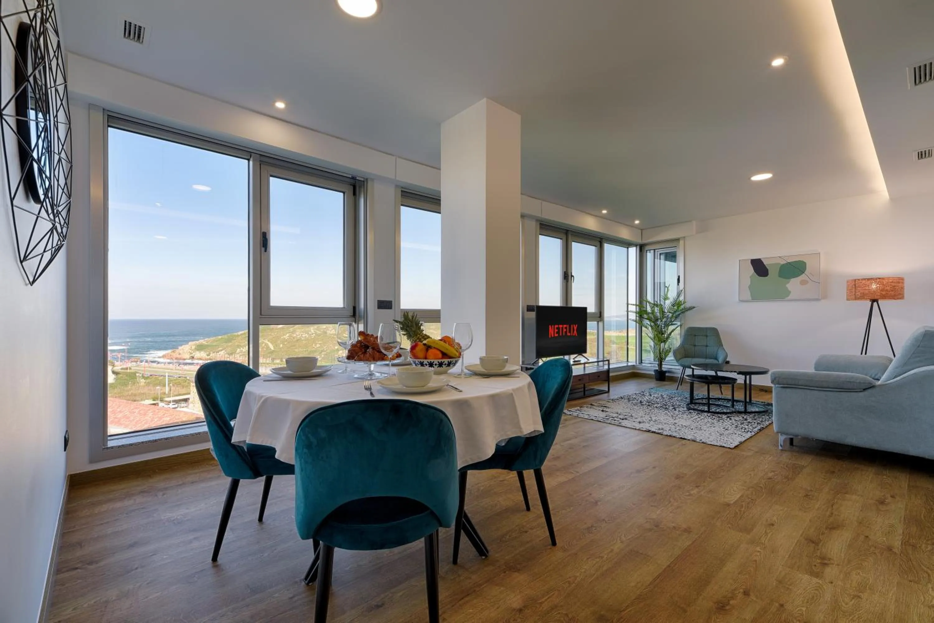 Living room in TH Apartments by Como en Casa