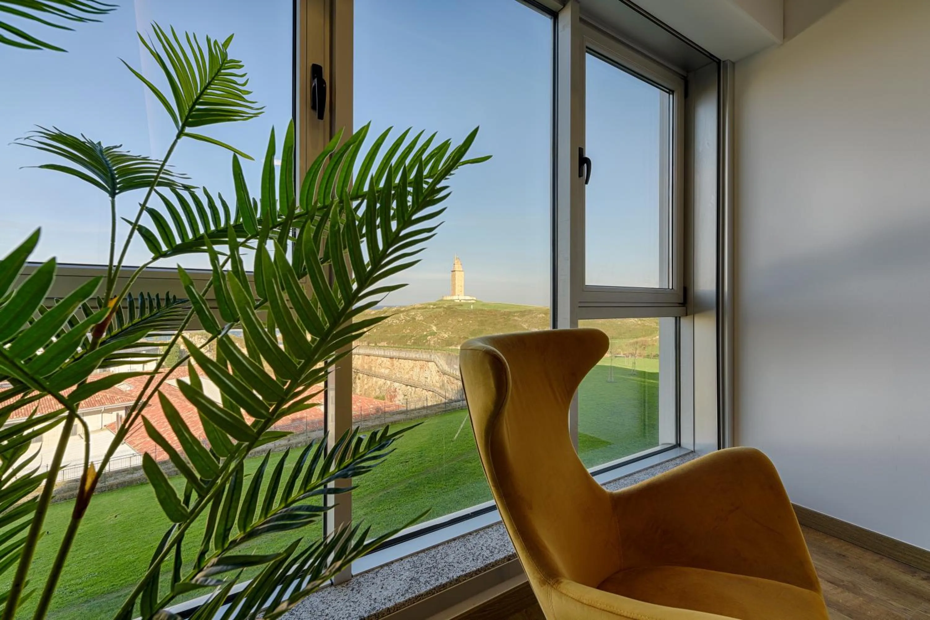 Living room in TH Apartments by Como en Casa